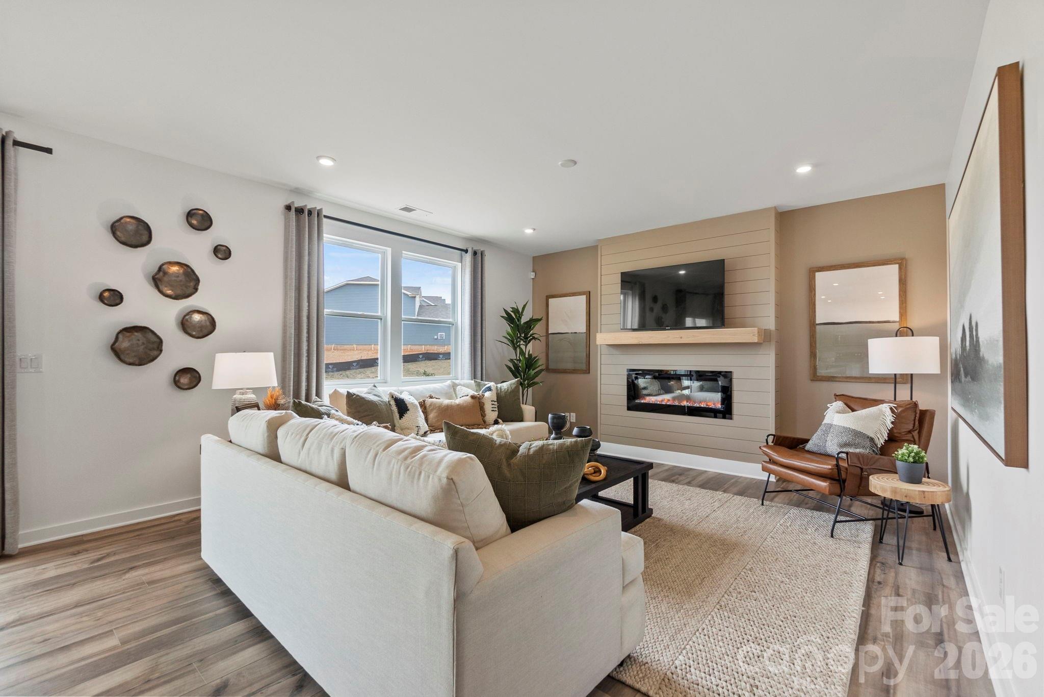 403 Ladue Lane — Salisbury