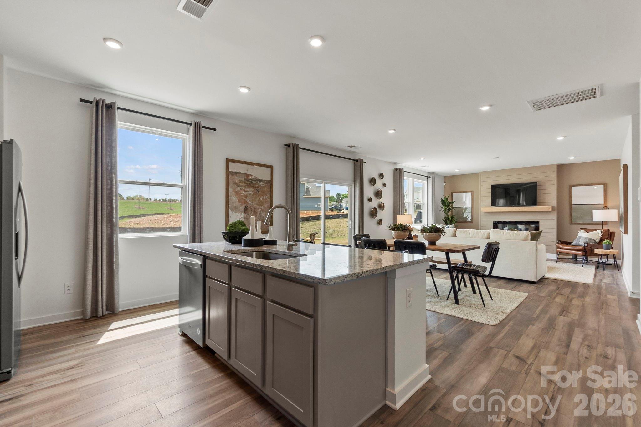403 Ladue Lane — Salisbury