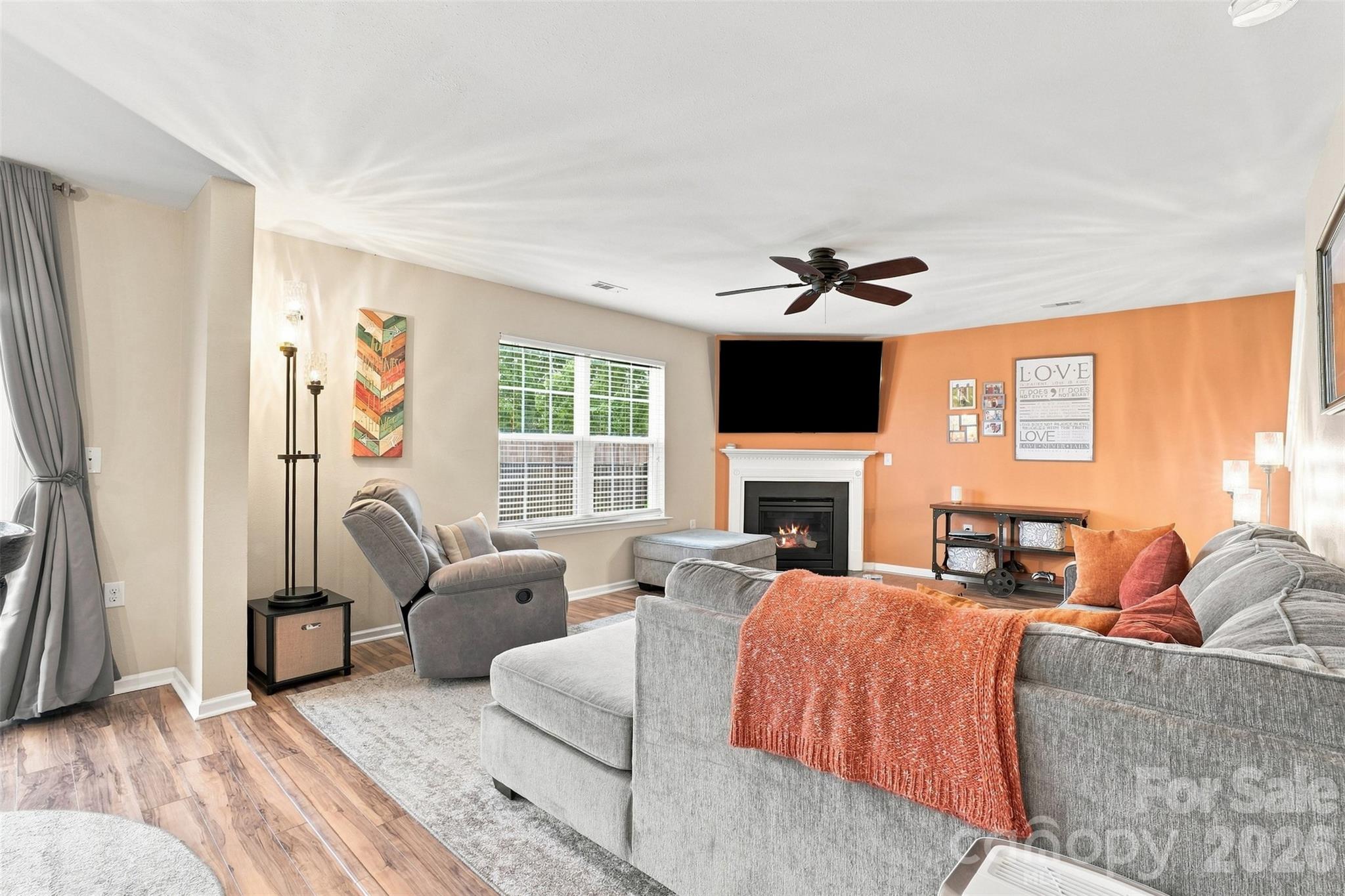 1773 Eastway Drive — Dallas