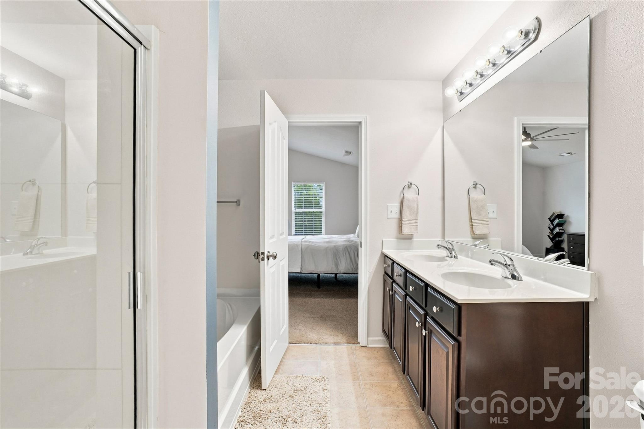 1773 Eastway Drive — Dallas