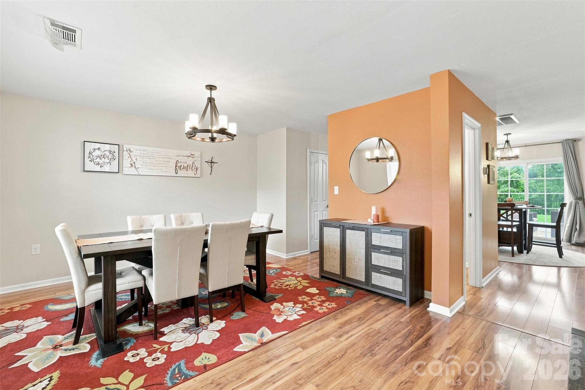 1773 Eastway Drive — Dallas
