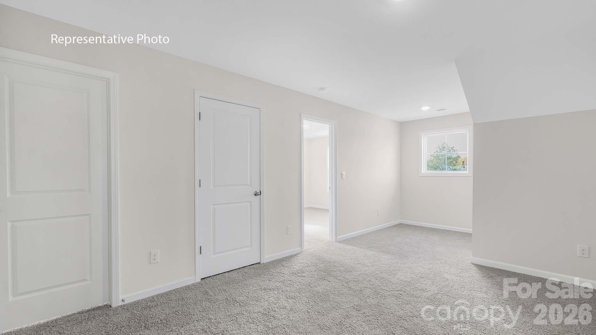 9205 Carver Avenue — Huntersville