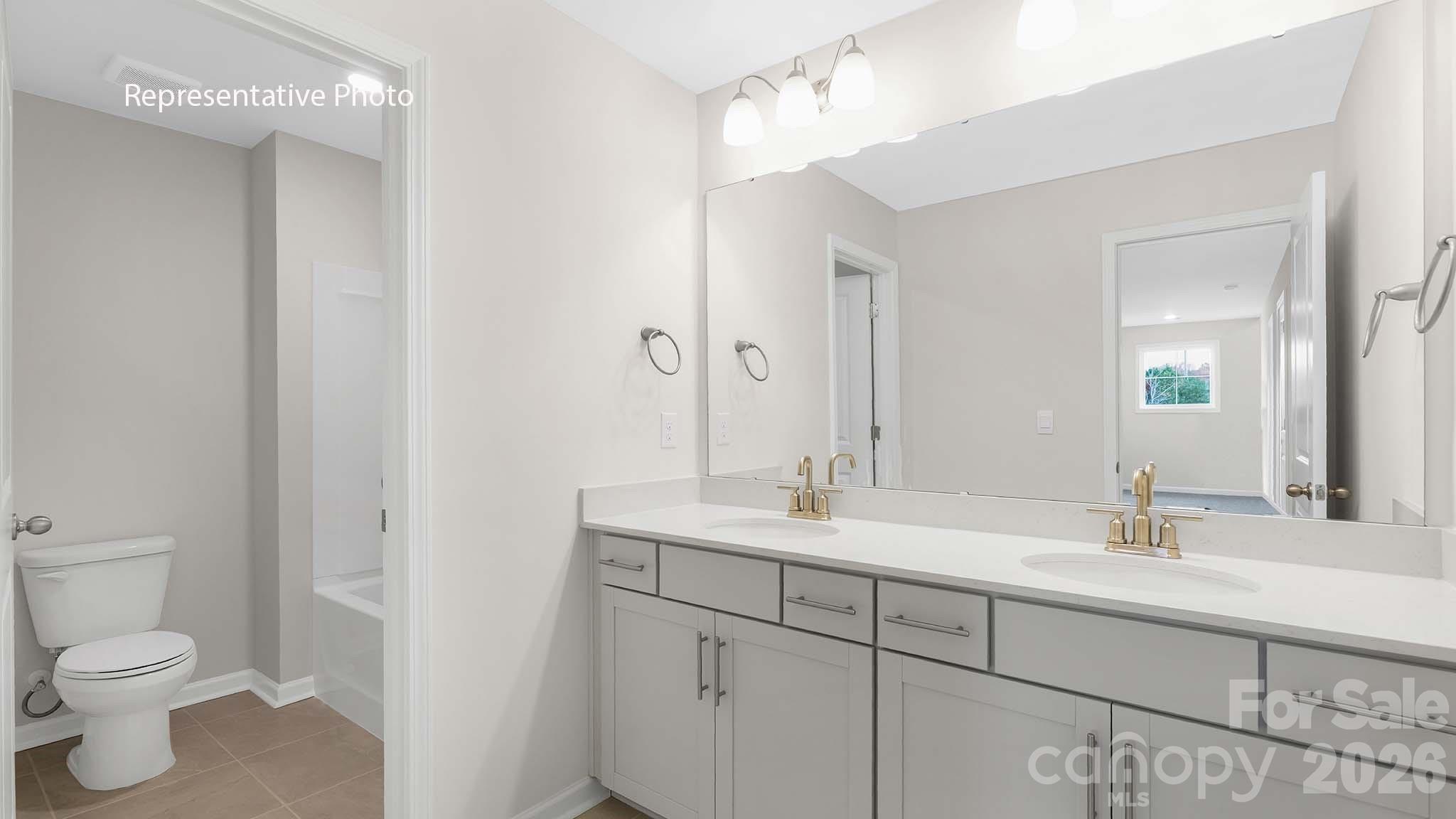 9205 Carver Avenue — Huntersville
