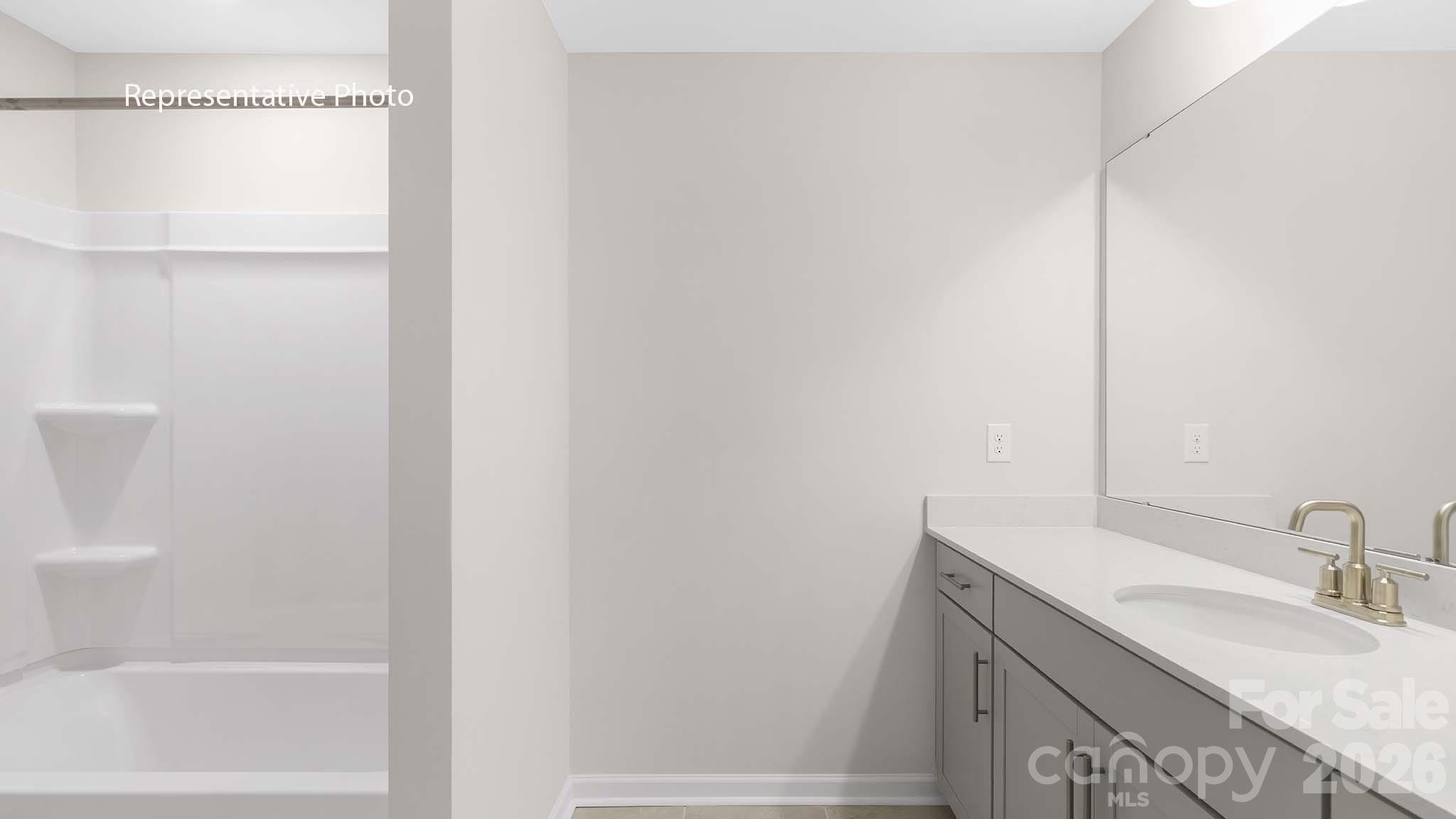 9205 Carver Avenue — Huntersville