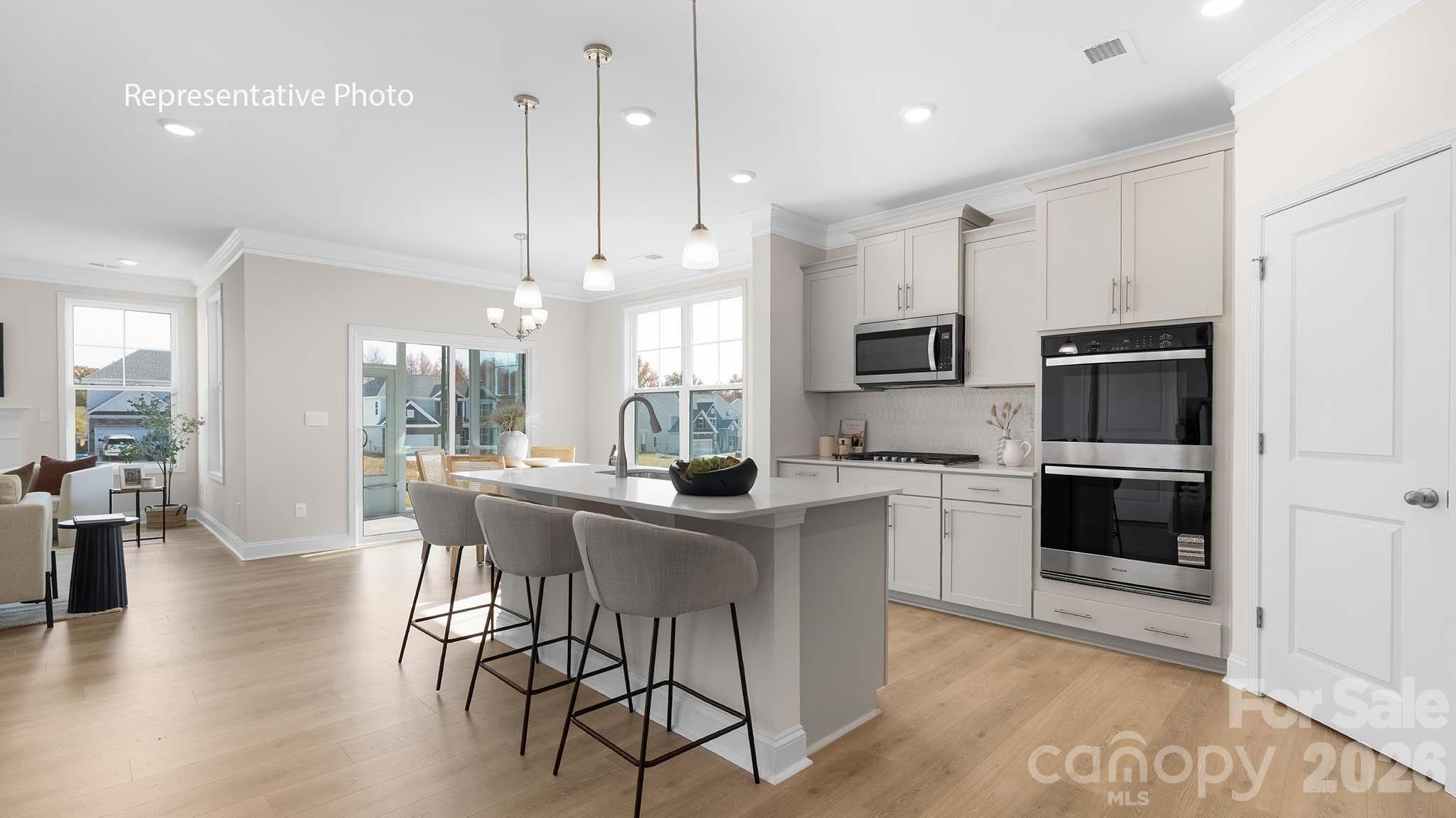 9205 Carver Avenue — Huntersville