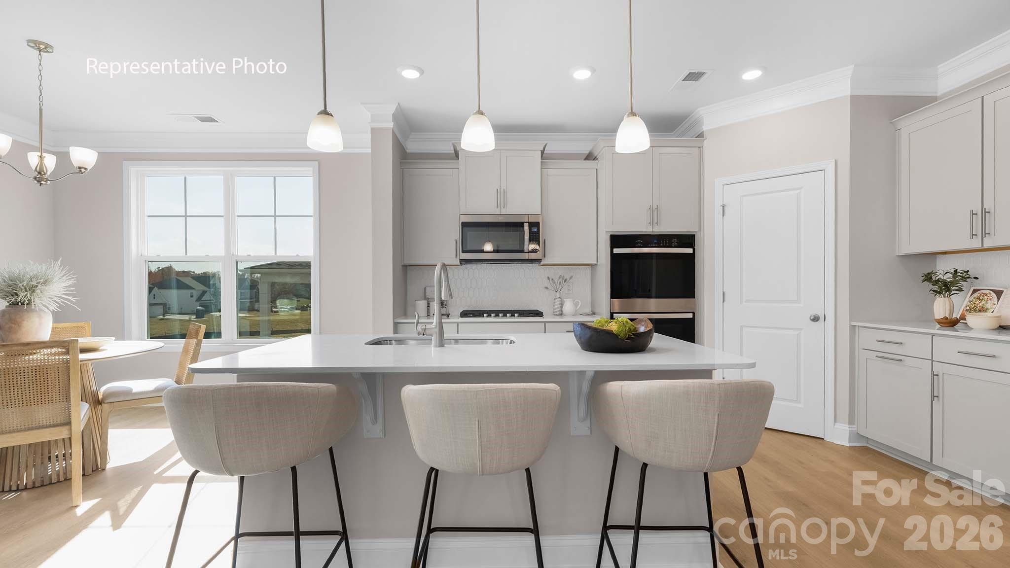 9205 Carver Avenue — Huntersville