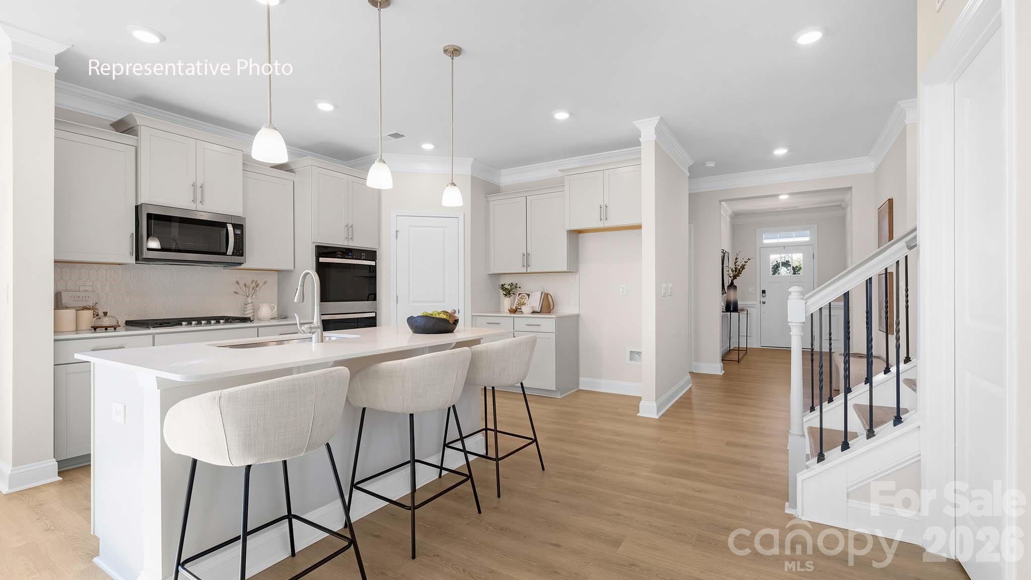 9205 Carver Avenue — Huntersville
