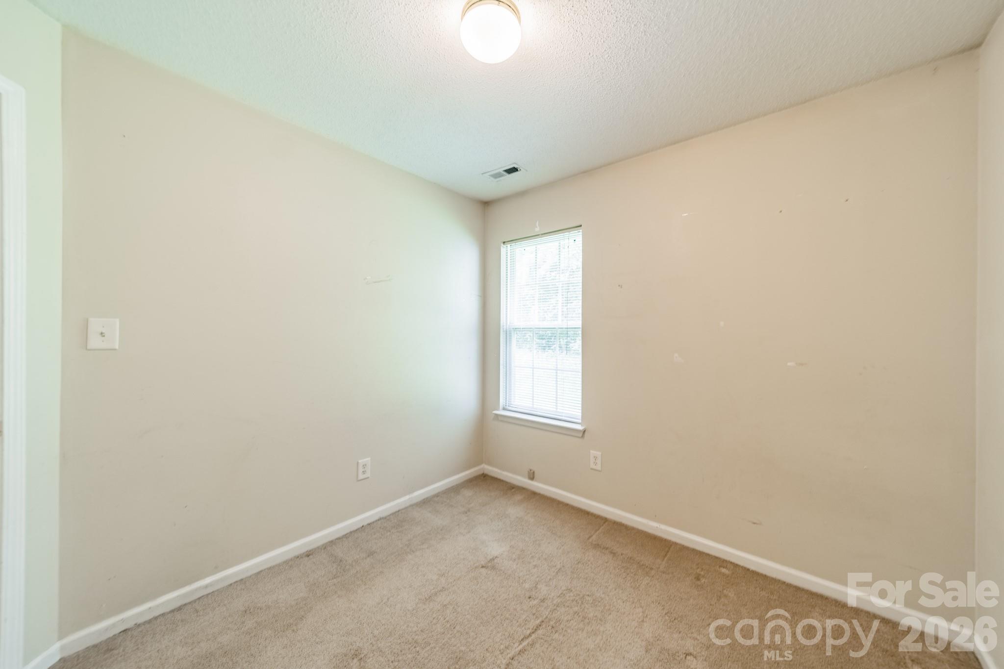 1914 Mission Oaks Street — Kannapolis