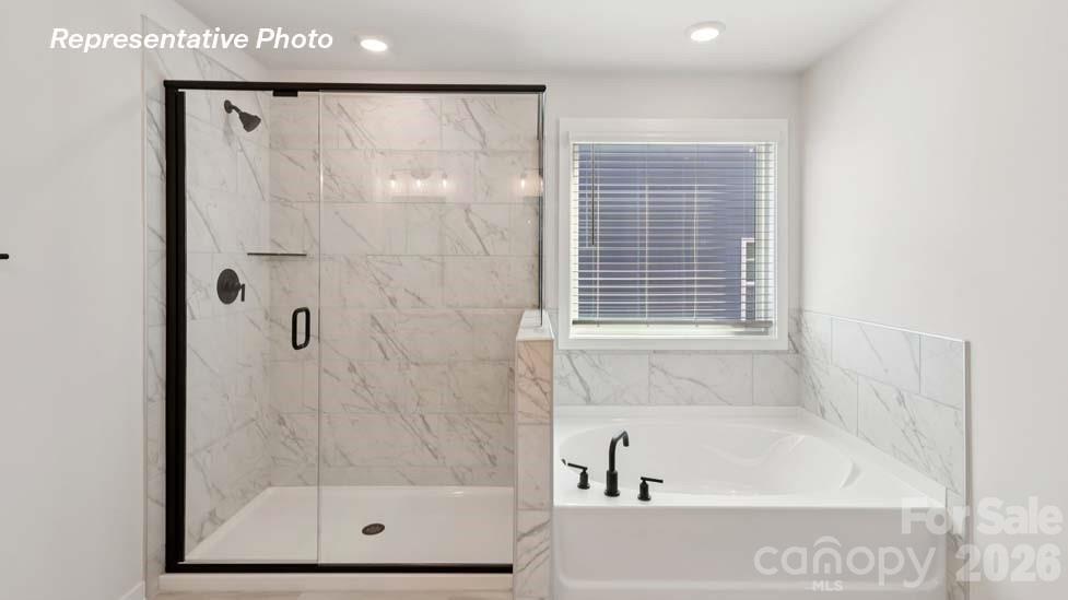 4113 Pin Alley — Huntersville