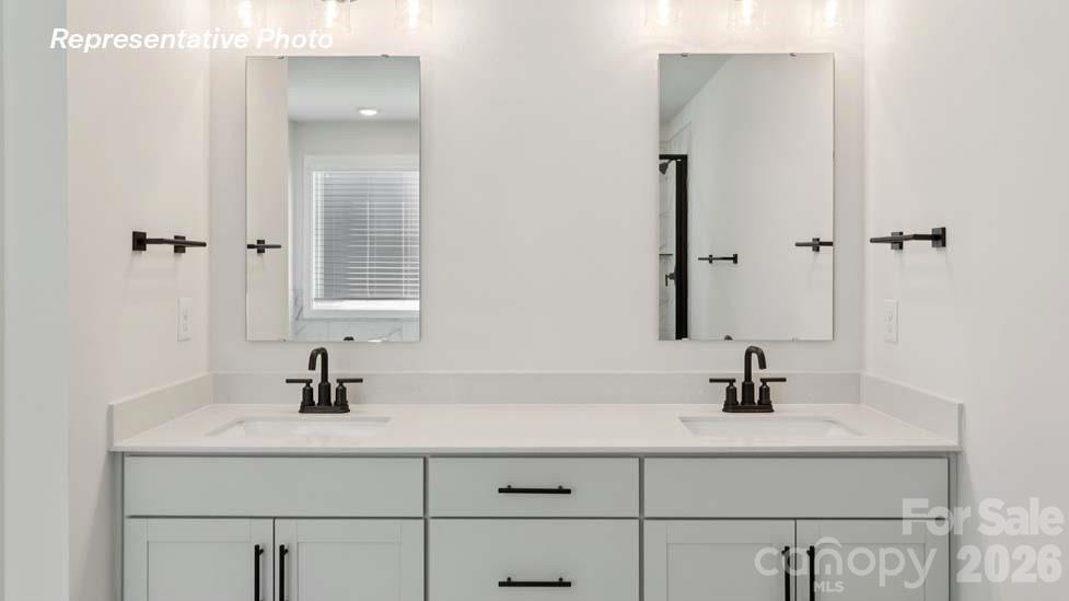 4113 Pin Alley — Huntersville
