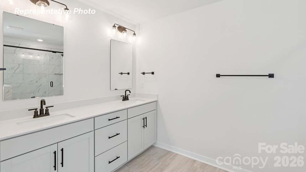 4113 Pin Alley — Huntersville