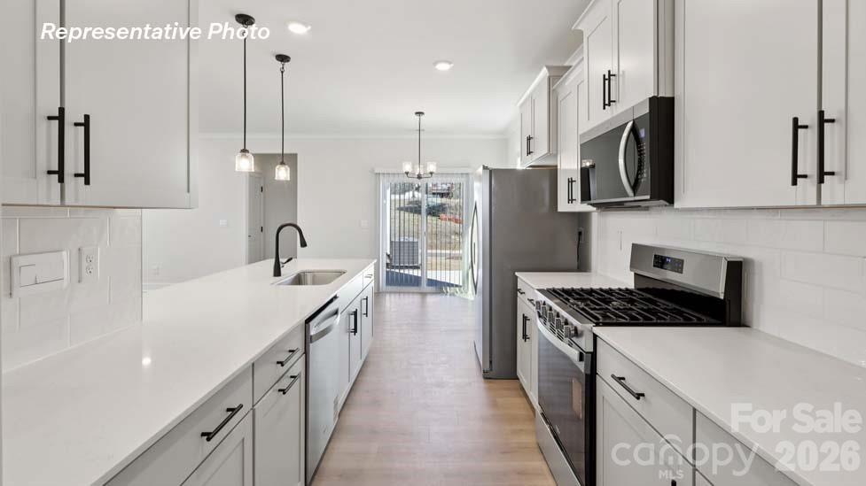 4113 Pin Alley — Huntersville