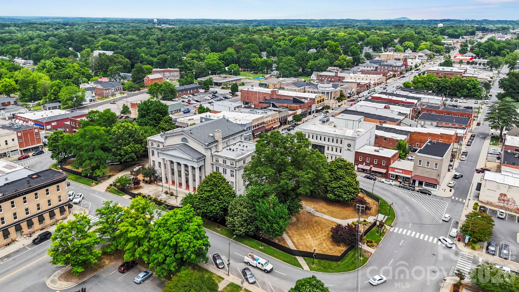 1021 Hallman Branch Lane — Lincolnton