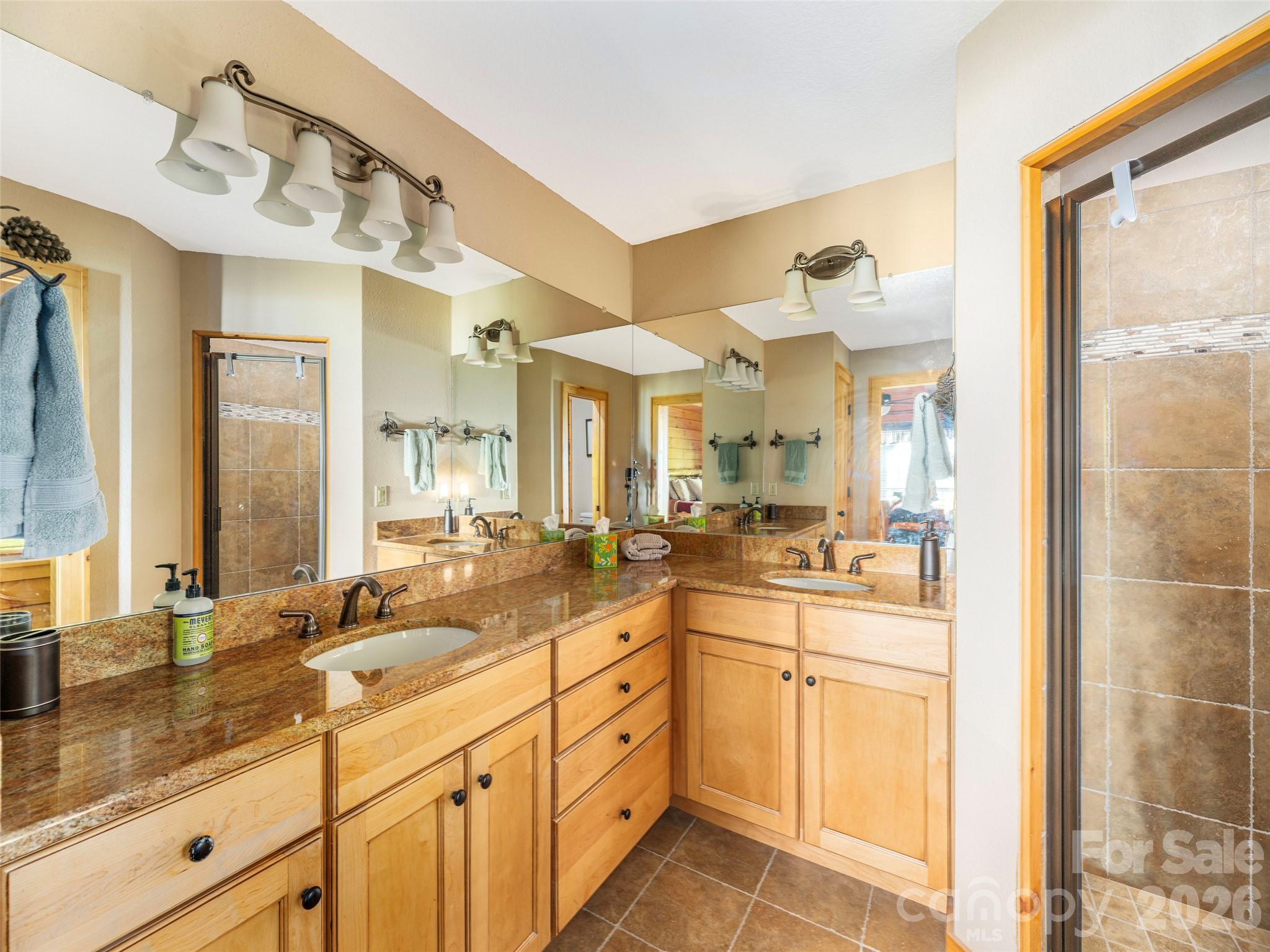 332 Gadohi Trail — Maggie Valley