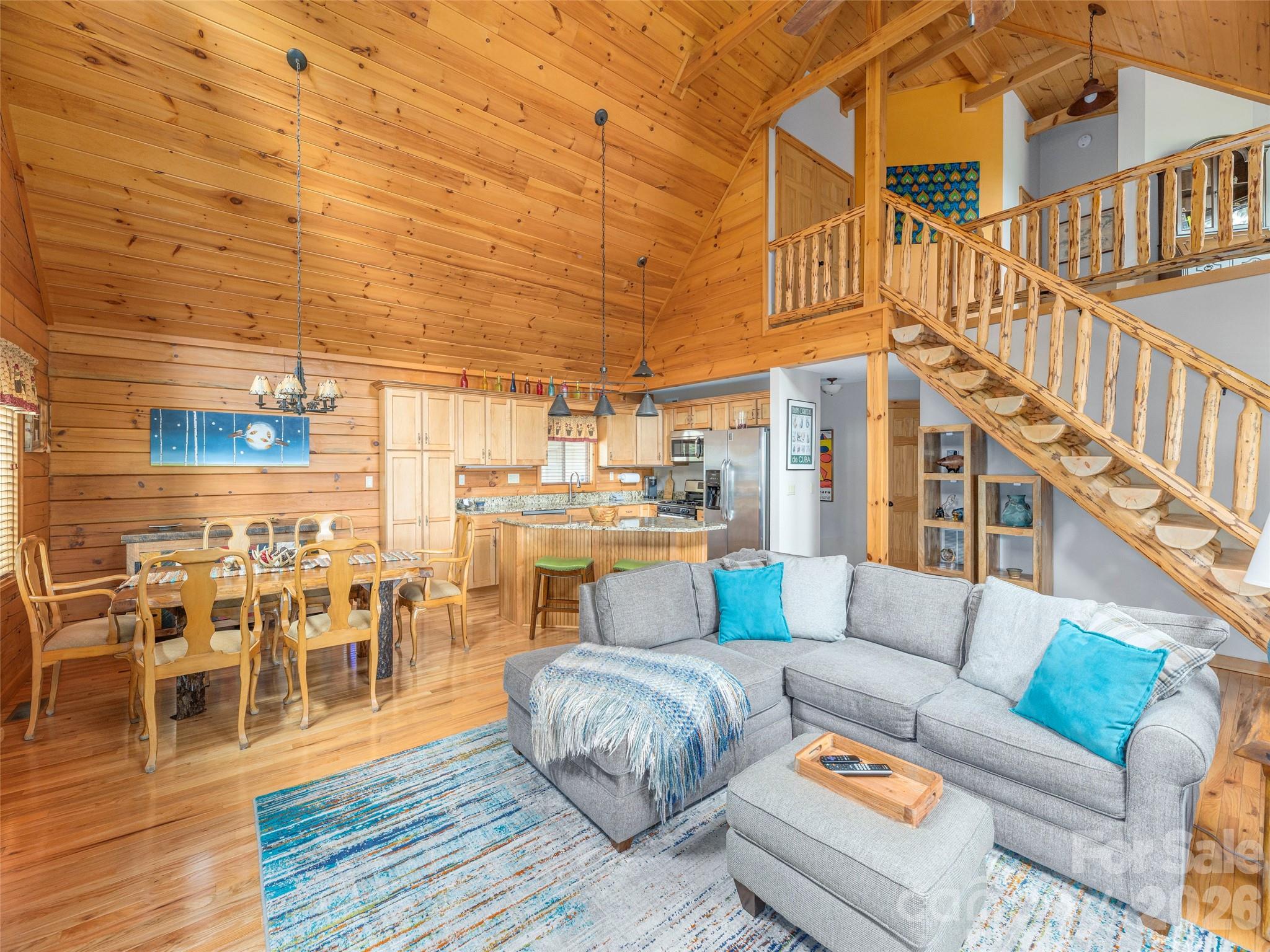 332 Gadohi Trail — Maggie Valley