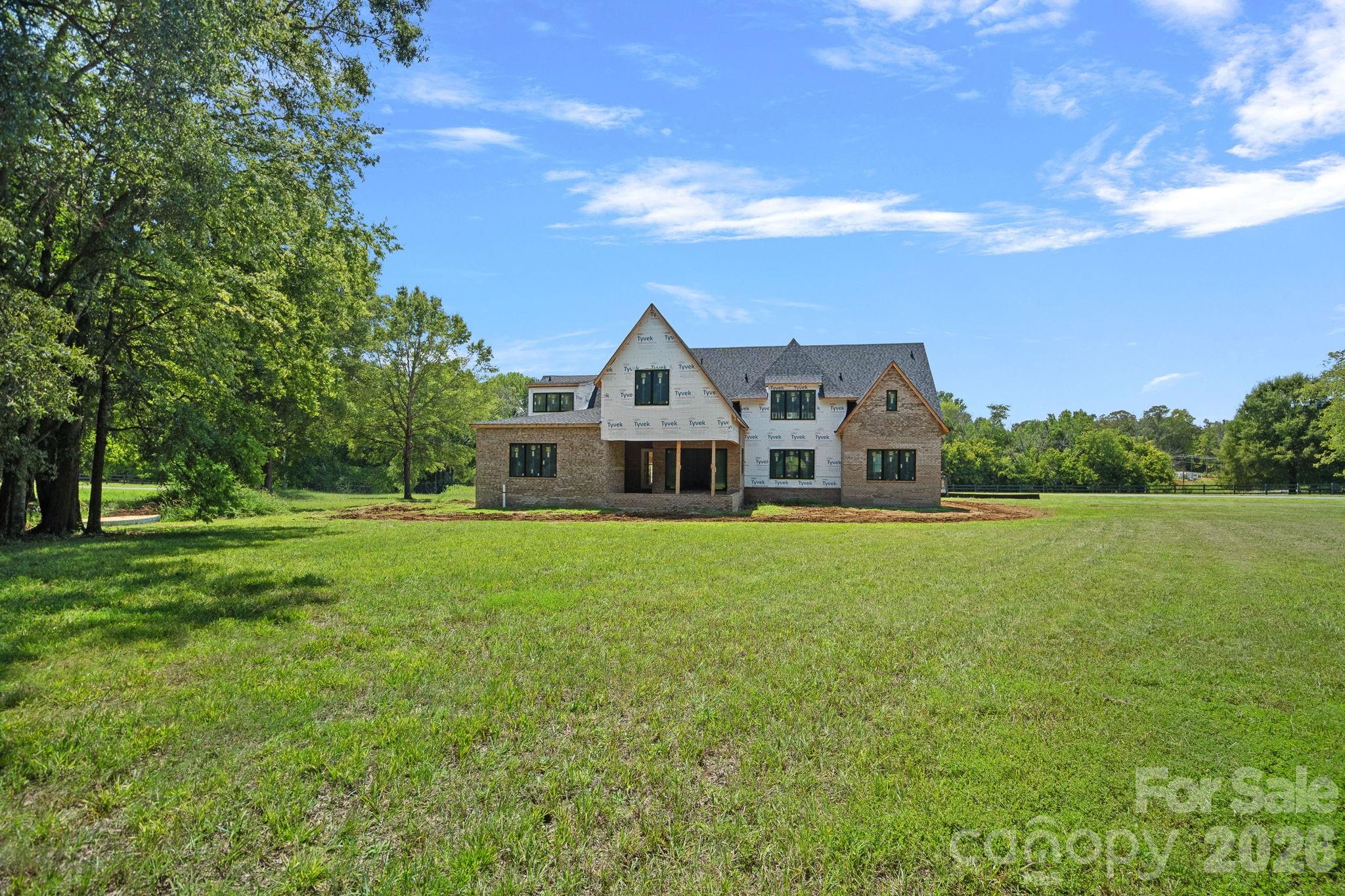1011 Helaina Court — Waxhaw
