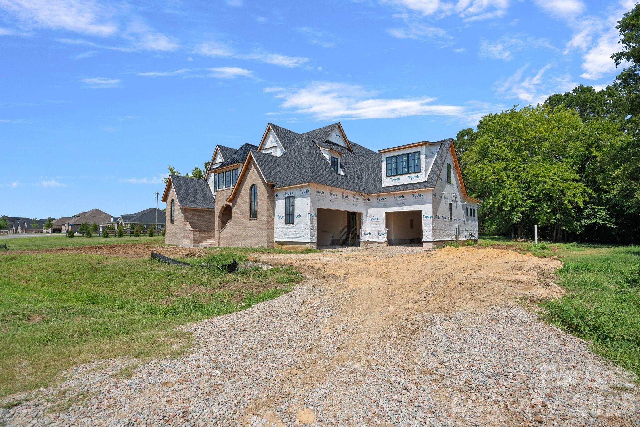 1011 Helaina Court — Waxhaw