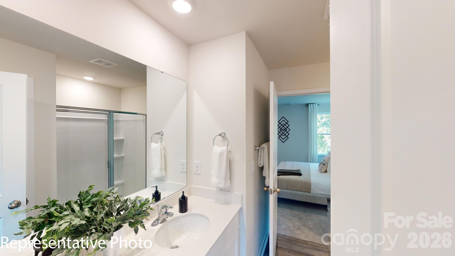 2808 Frances View Lane — Lincolnton
