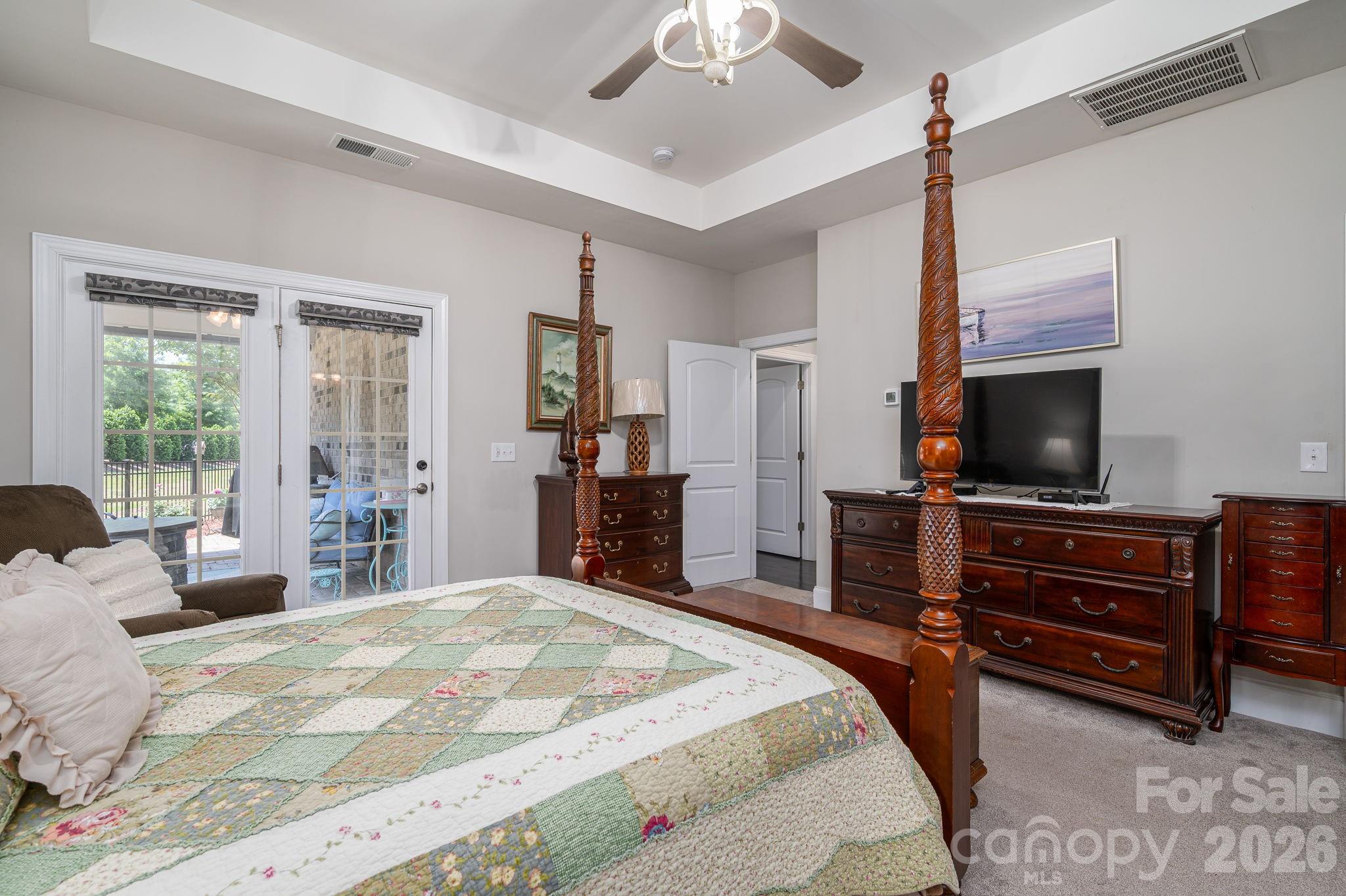 5228 Courtyard Lane — Belmont