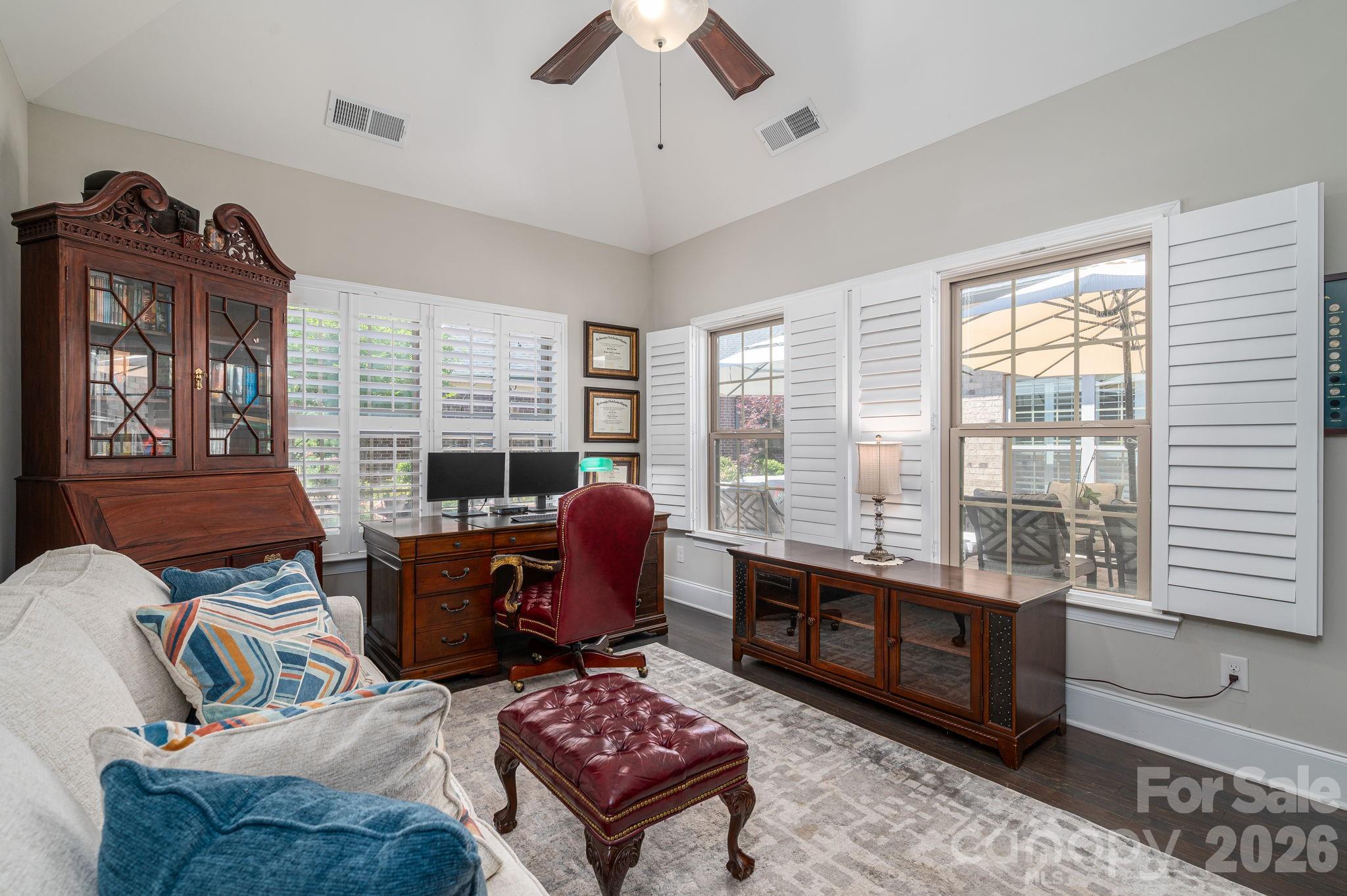 5228 Courtyard Lane — Belmont
