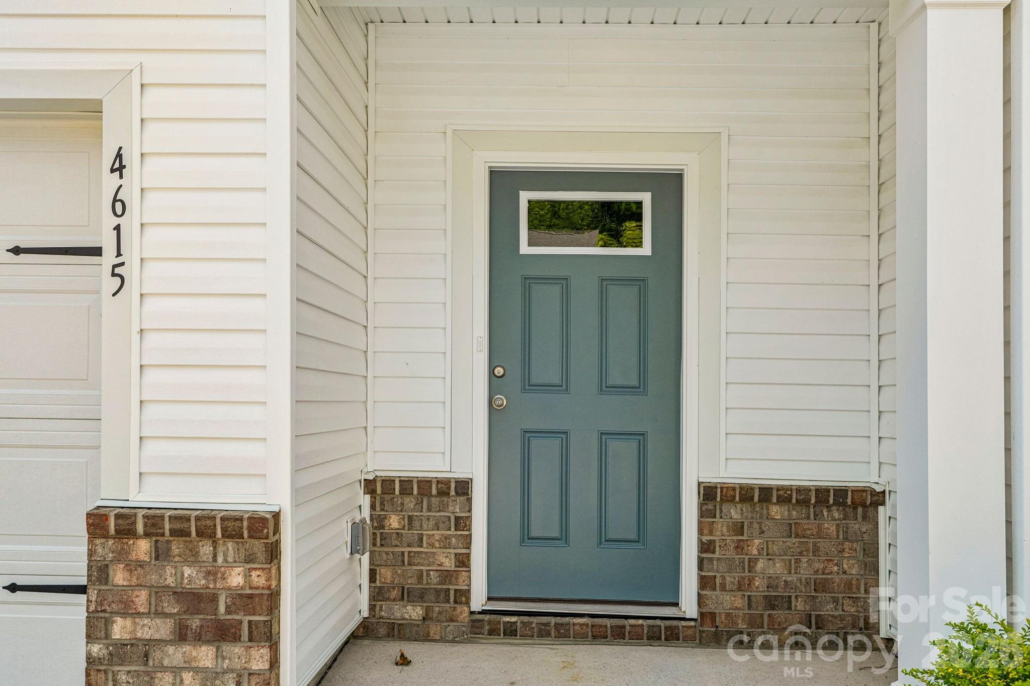 4615 Green Drake Drive #25 — Charlotte