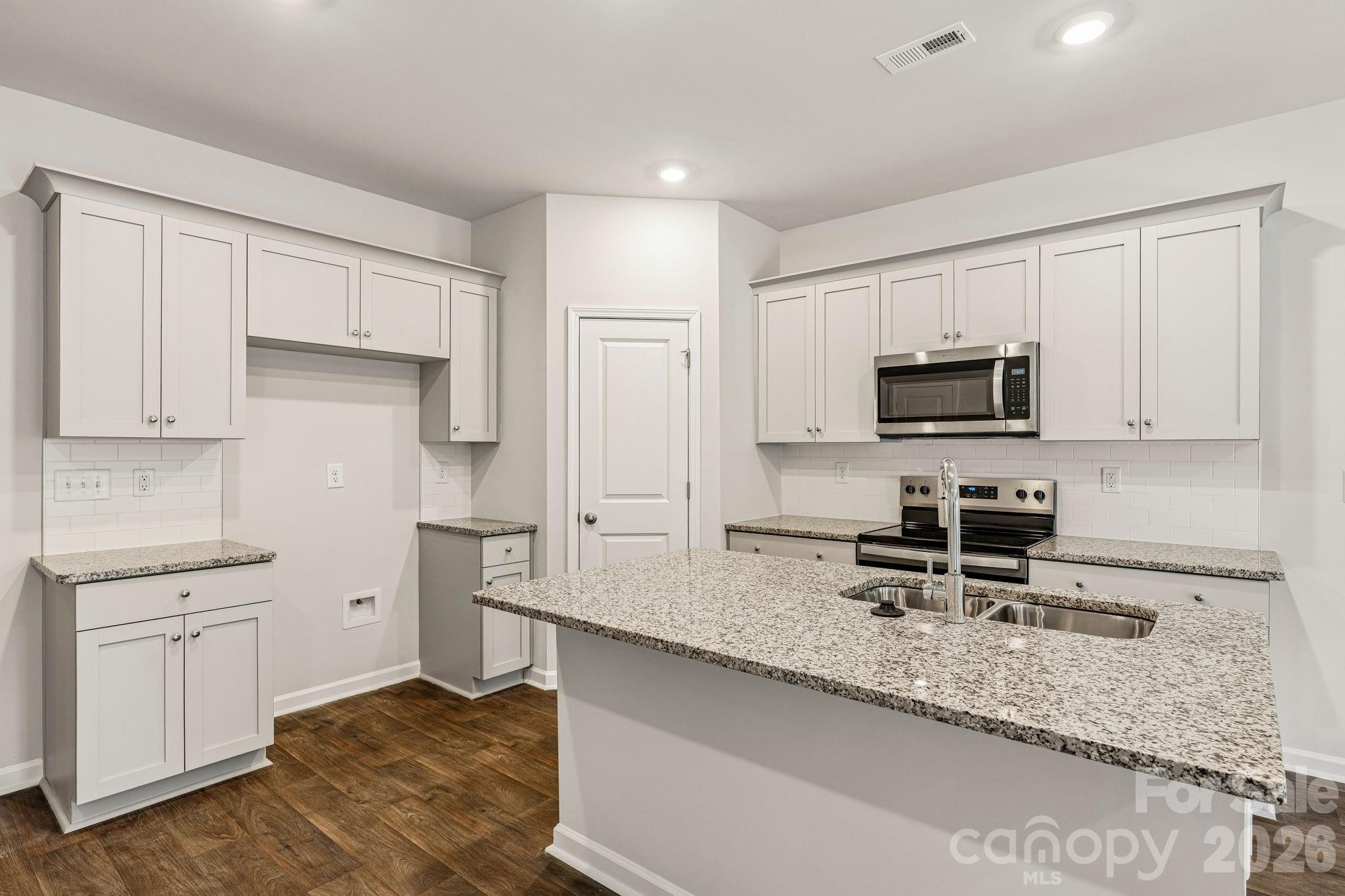 4615 Green Drake Drive #25 — Charlotte