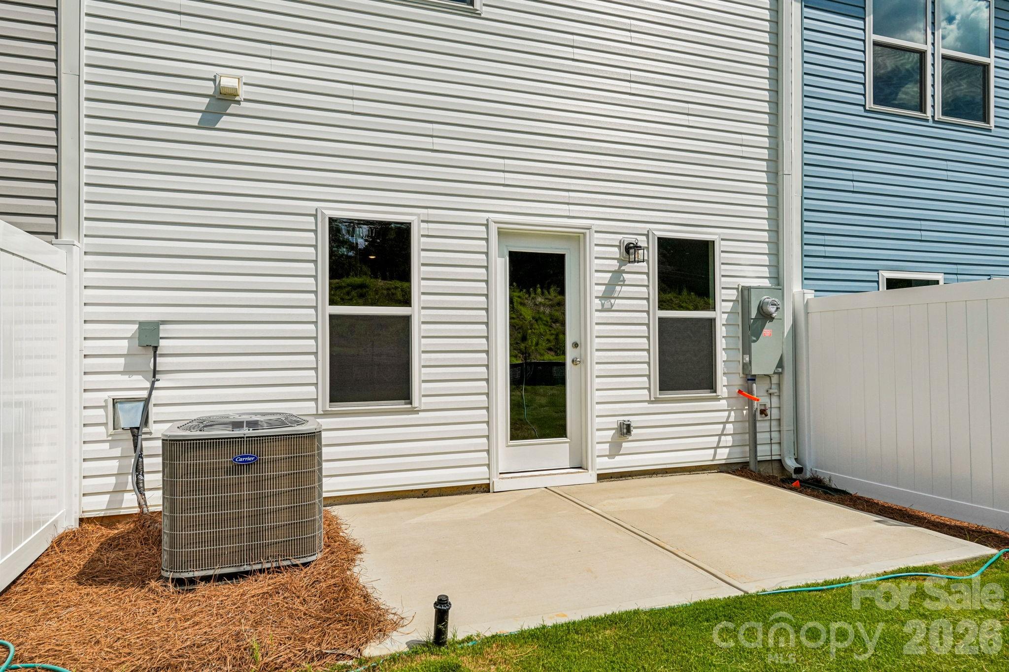 4615 Green Drake Drive #25 — Charlotte