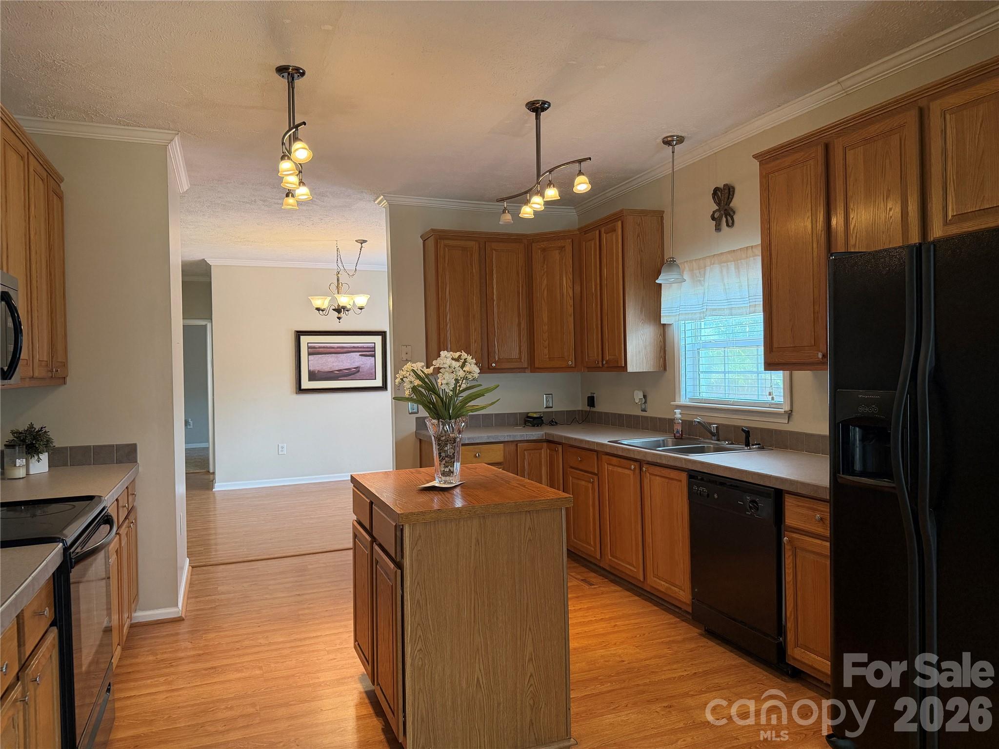 2787 Kiker Road — Peachland