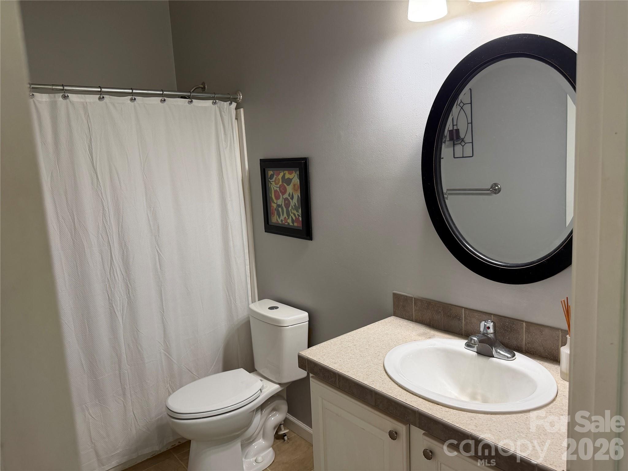 2787 Kiker Road — Peachland
