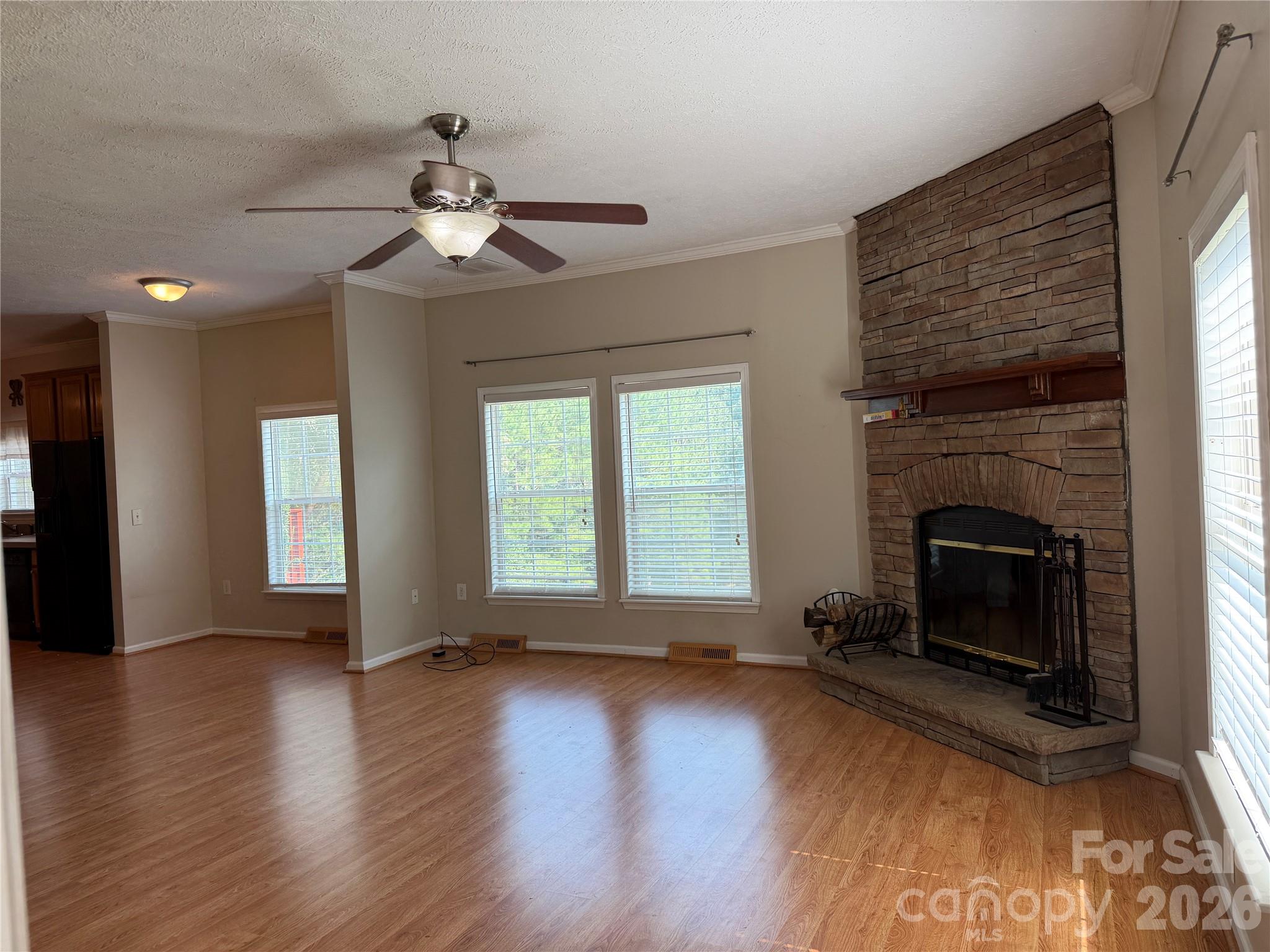 2787 Kiker Road — Peachland