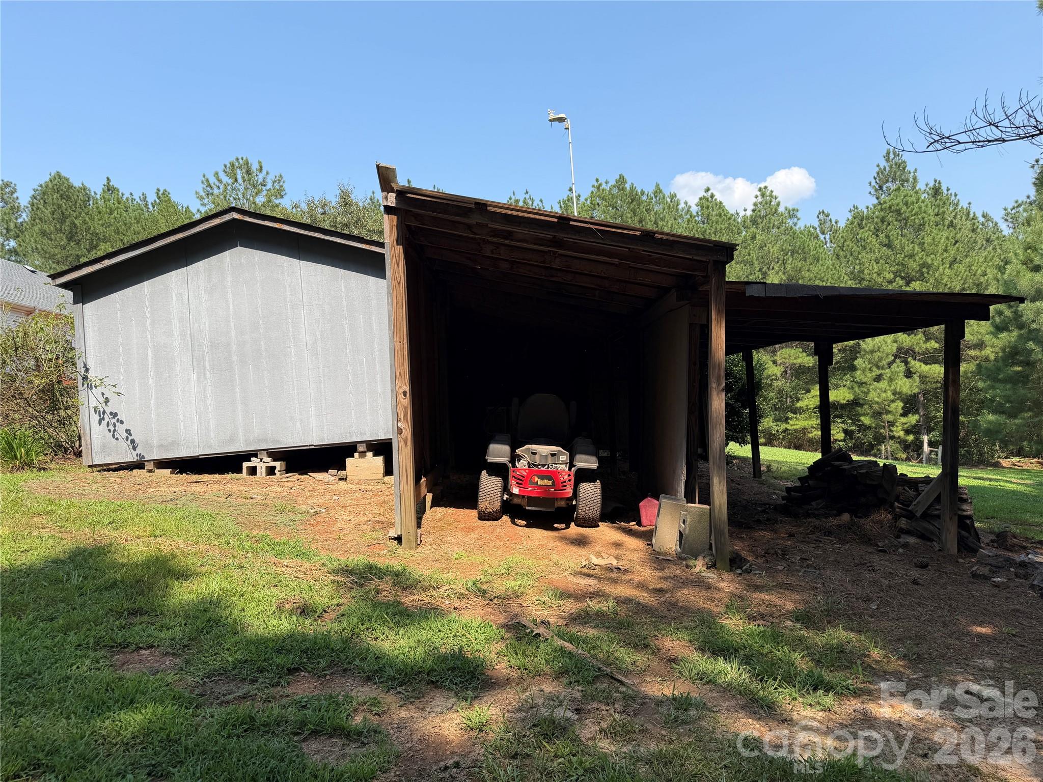 2787 Kiker Road — Peachland