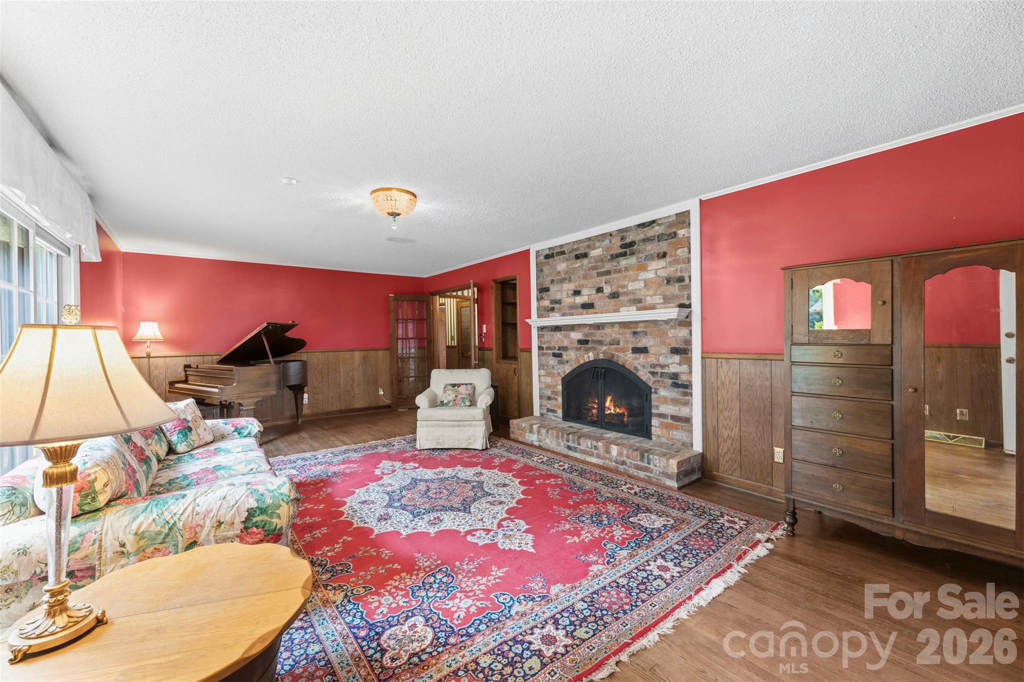 3110 Robinwood Road — Gastonia