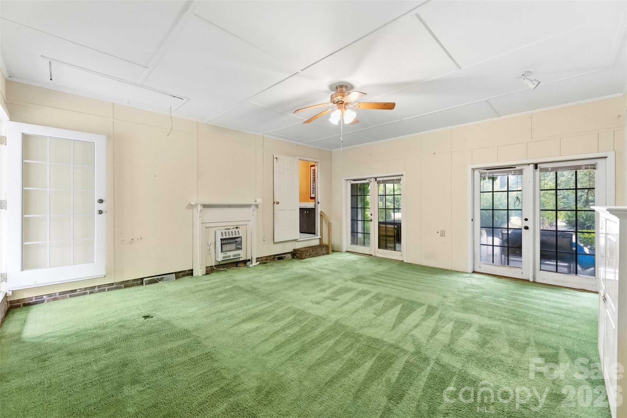 3110 Robinwood Road — Gastonia
