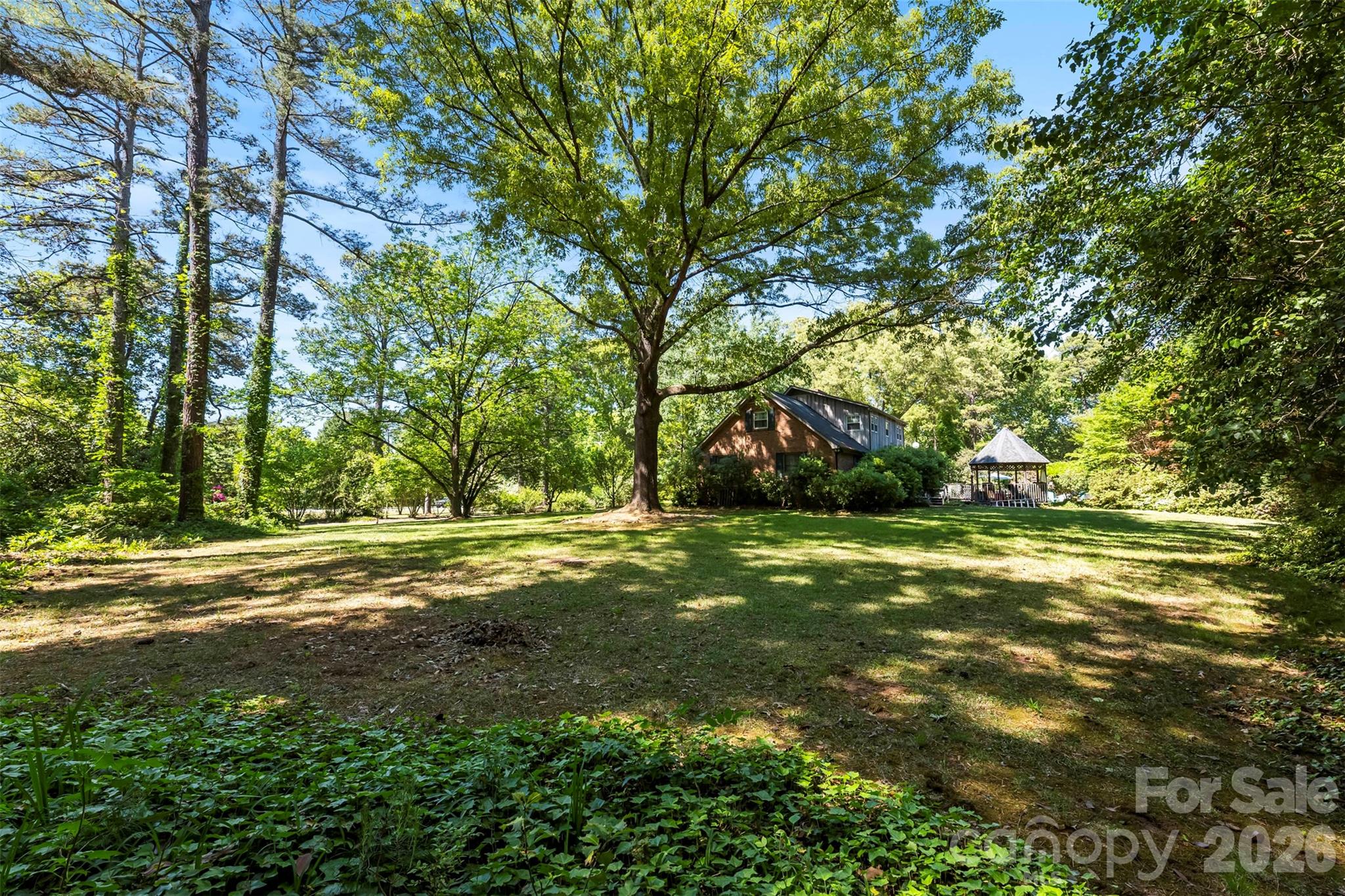 3110 Robinwood Road — Gastonia
