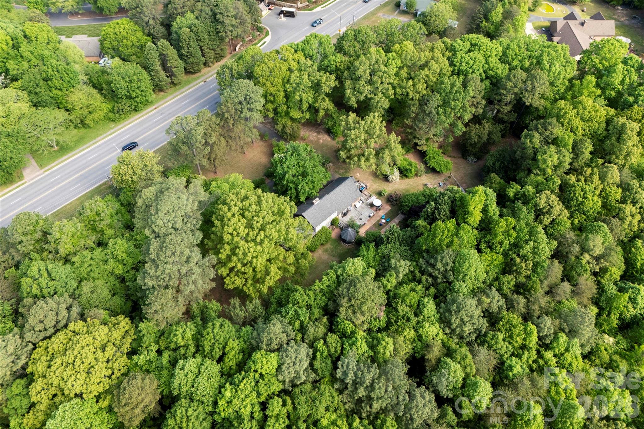 3110 Robinwood Road — Gastonia