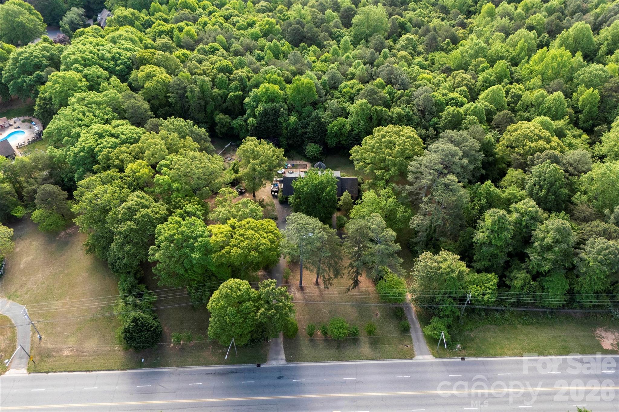 3110 Robinwood Road — Gastonia