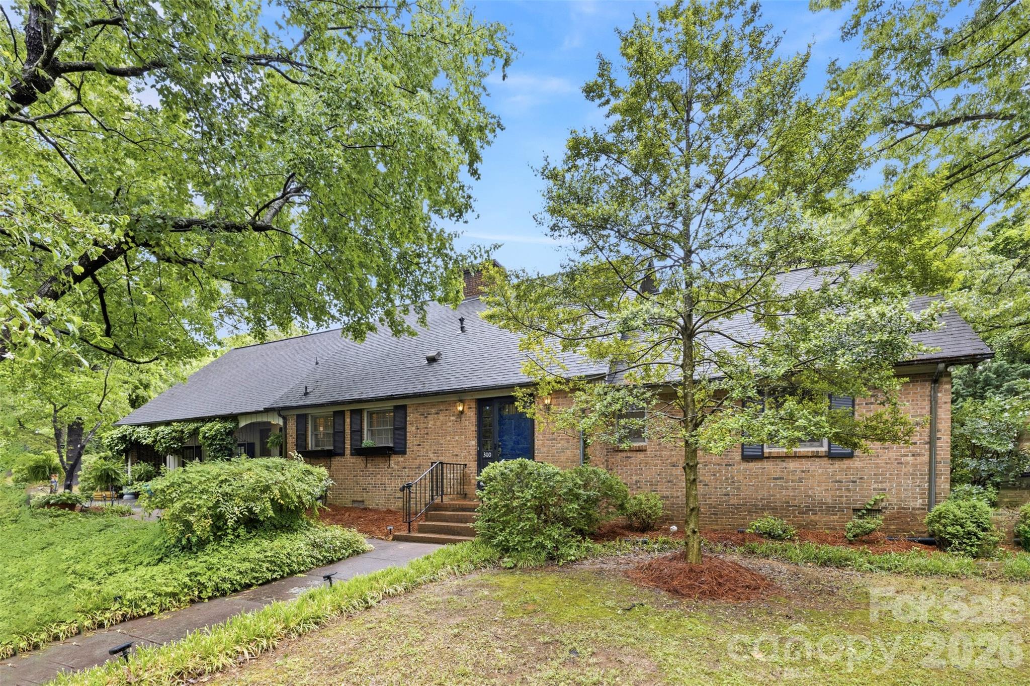 3110 Robinwood Road — Gastonia