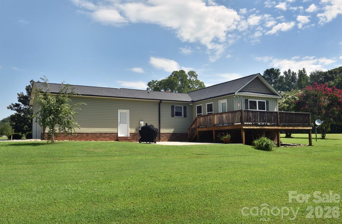 1175 Panhandle Road — Gold Hill