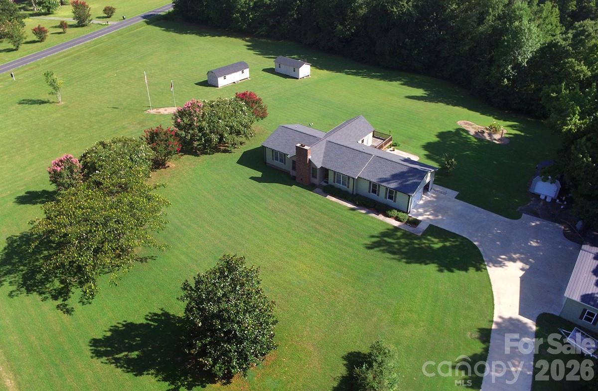 1175 Panhandle Road — Gold Hill