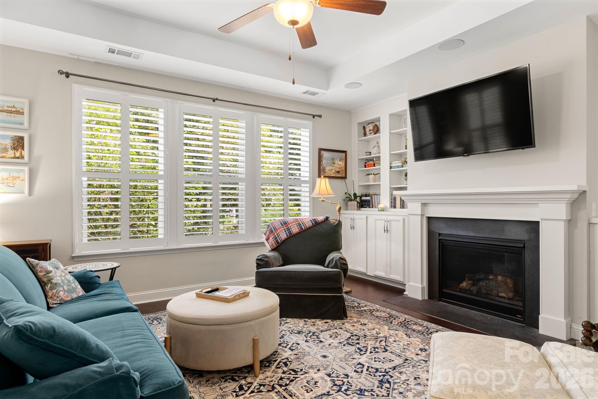 8719 Shadetree Street — Huntersville