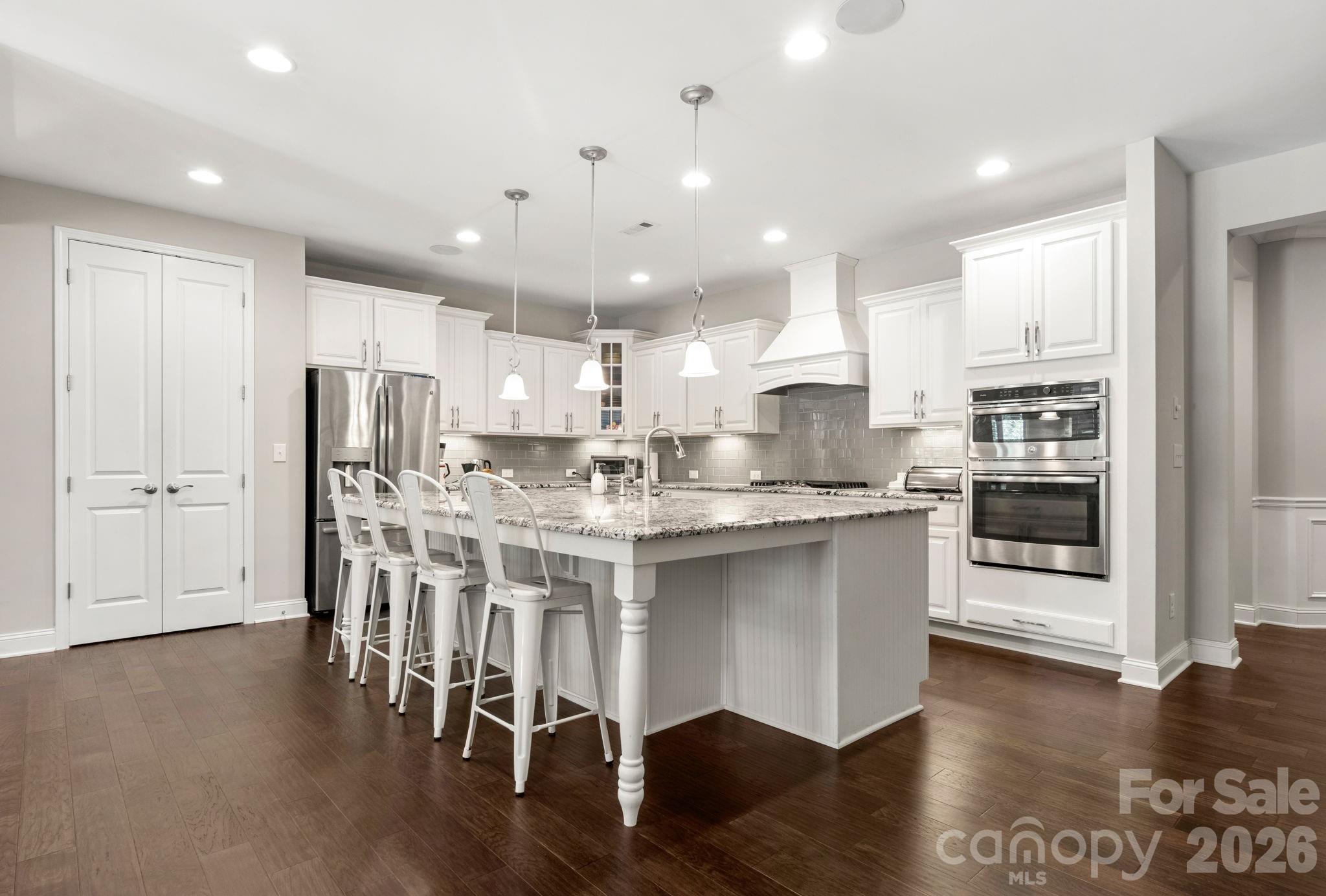 8719 Shadetree Street — Huntersville