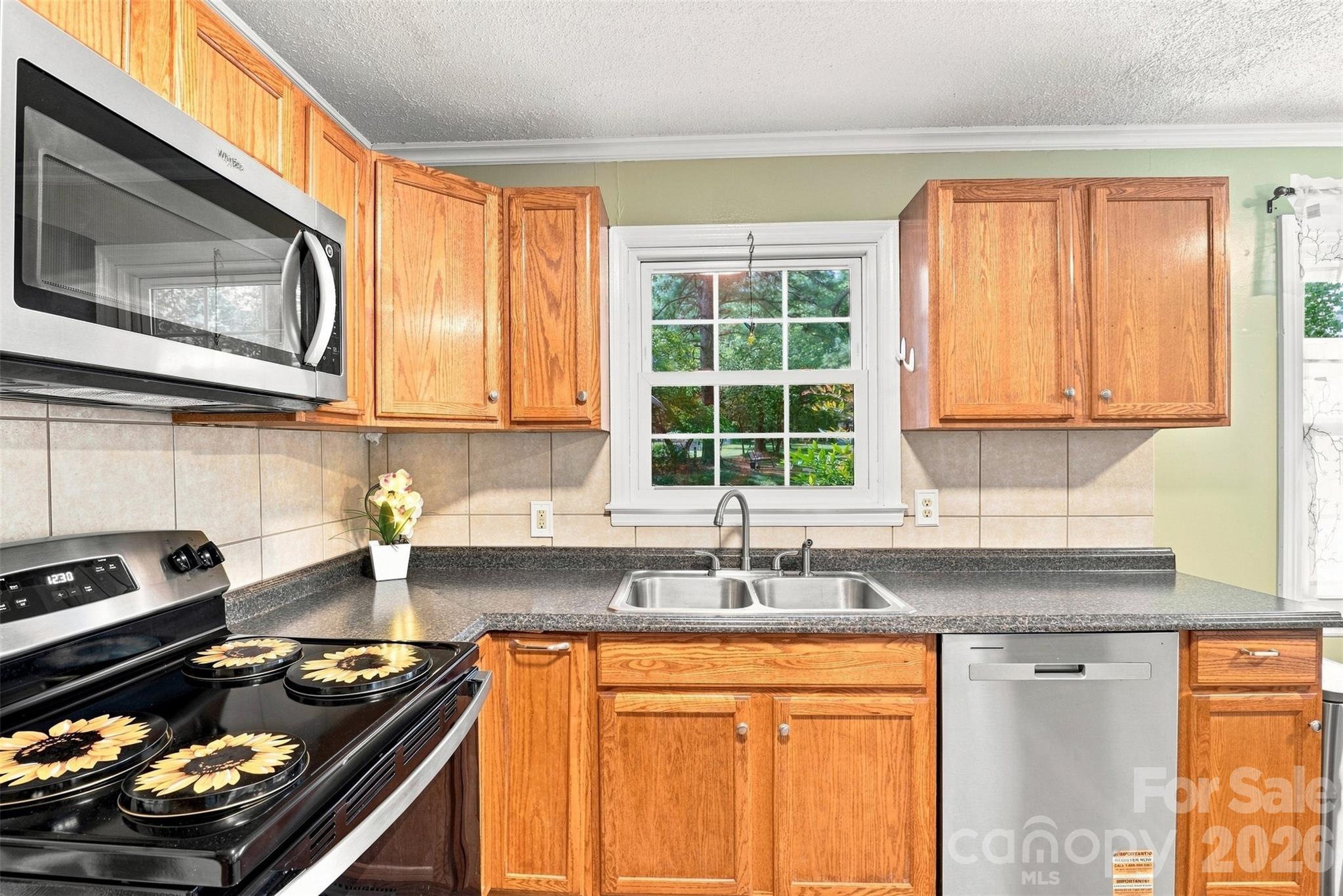 515 Lakewood Drive — Gastonia
