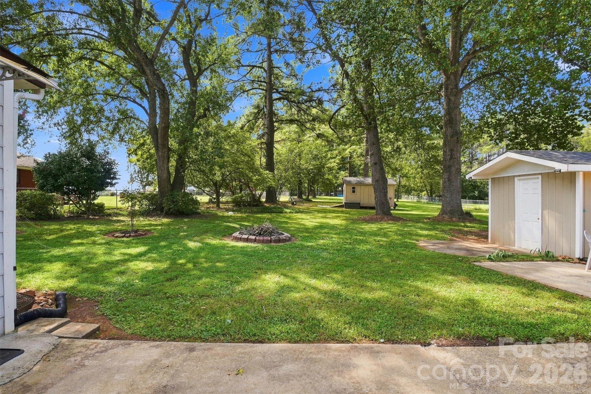515 Lakewood Drive — Gastonia