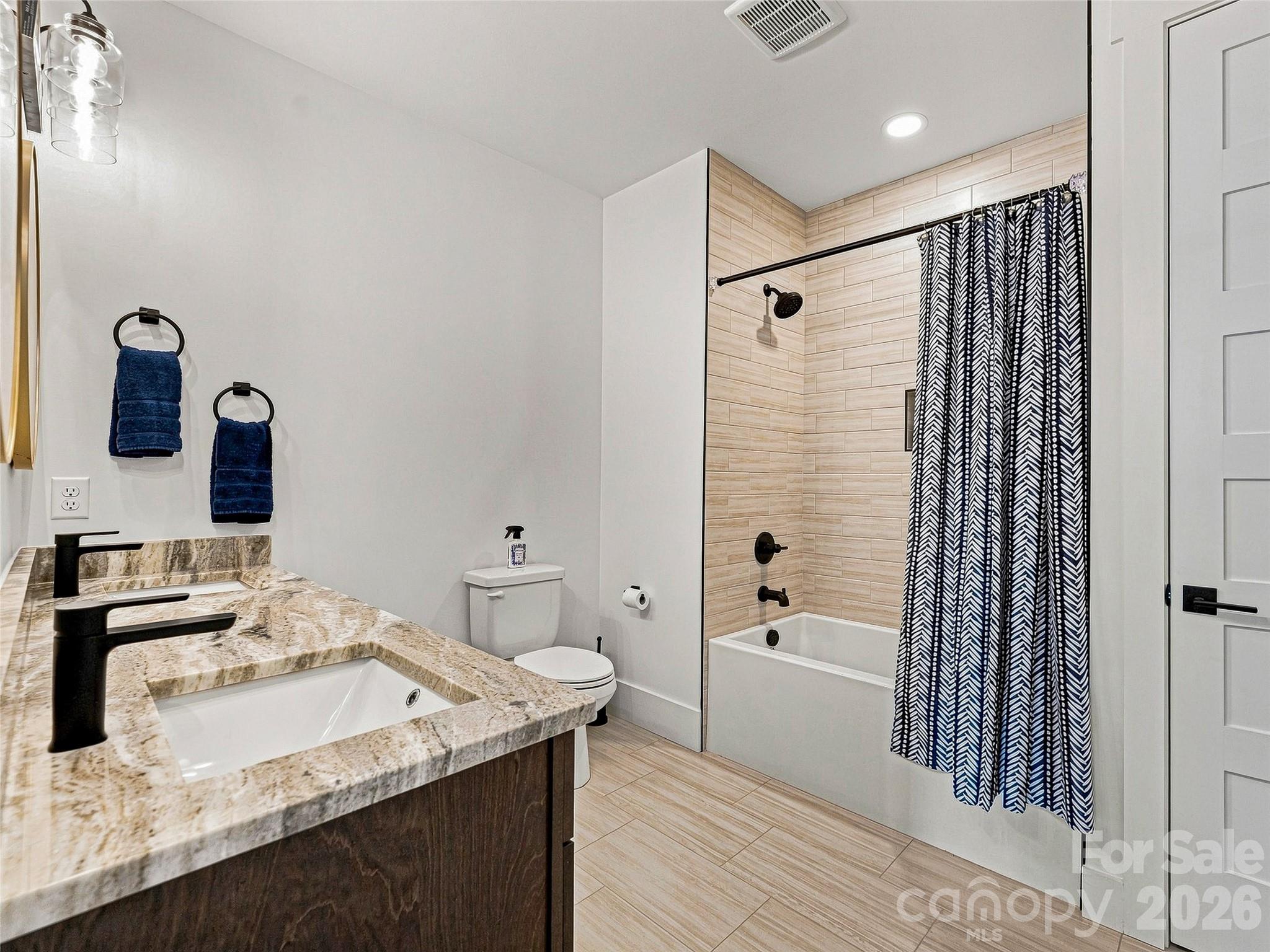 258 Mavrick Drive #26R — Mills River