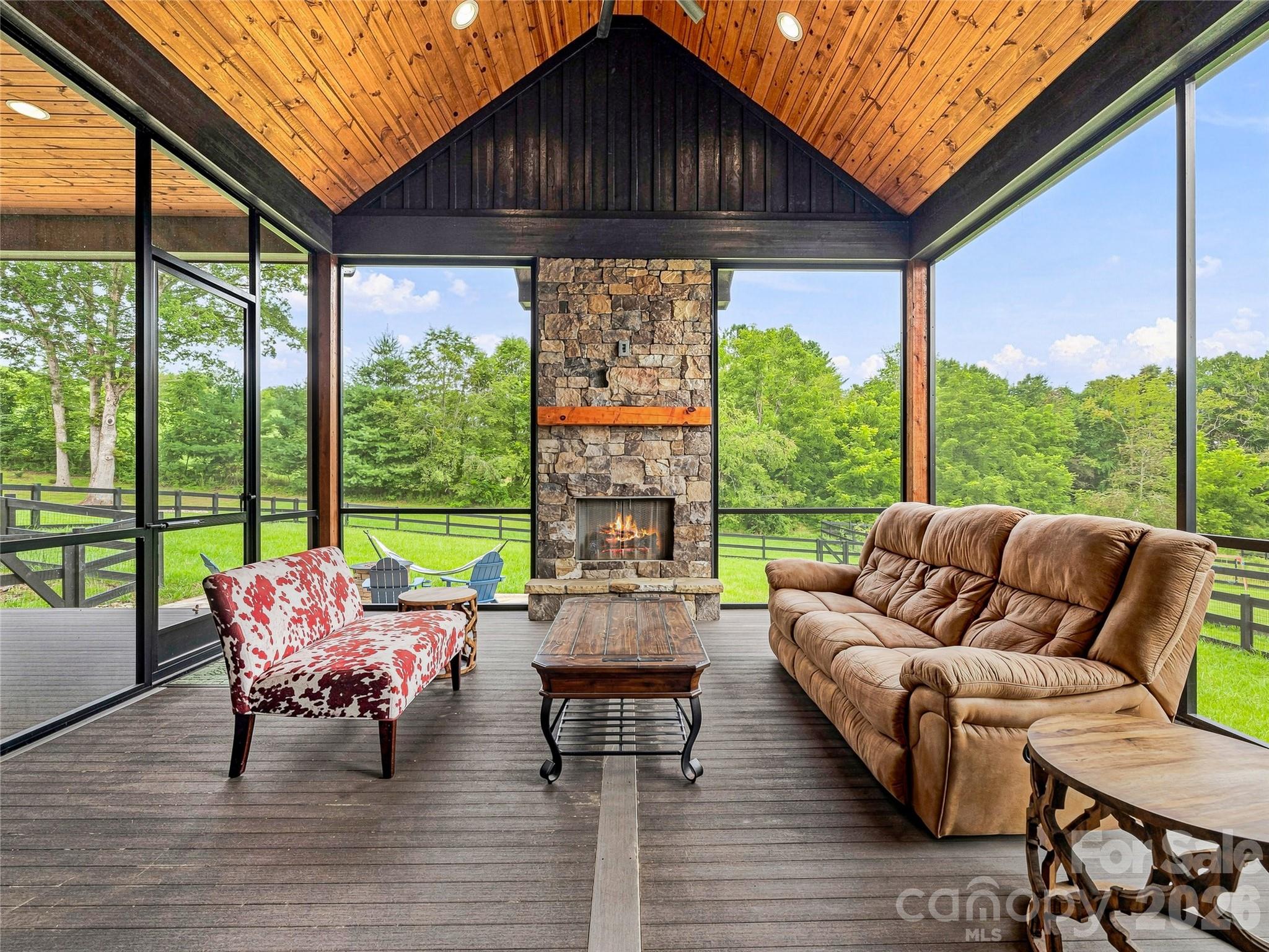 258 Mavrick Drive #26R — Mills River