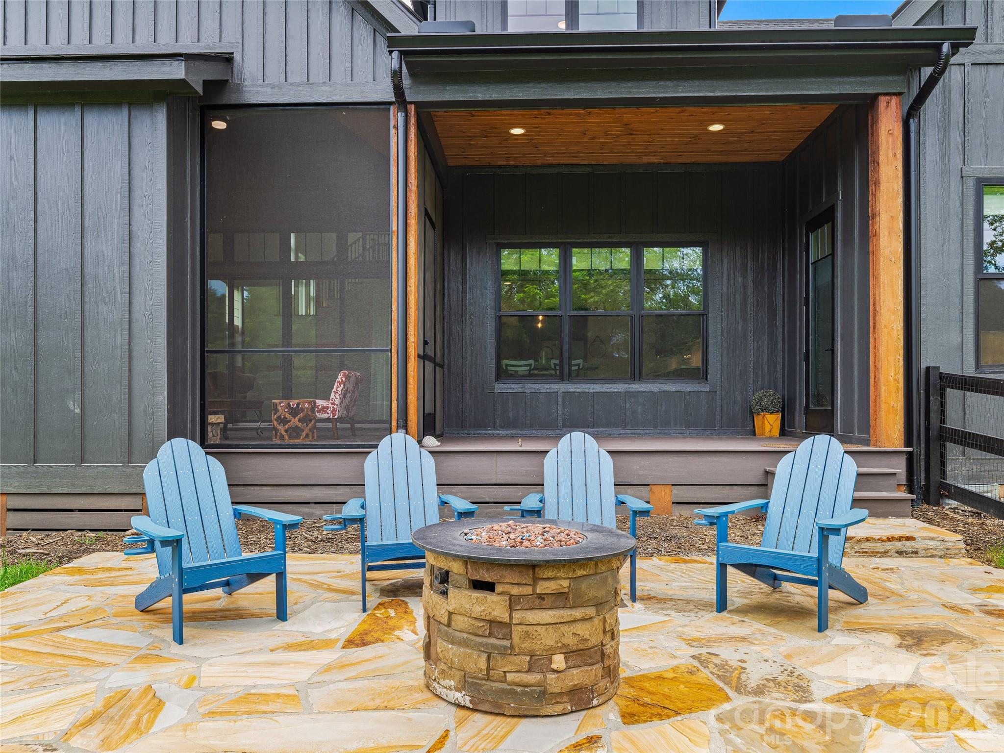 258 Mavrick Drive #26R — Mills River