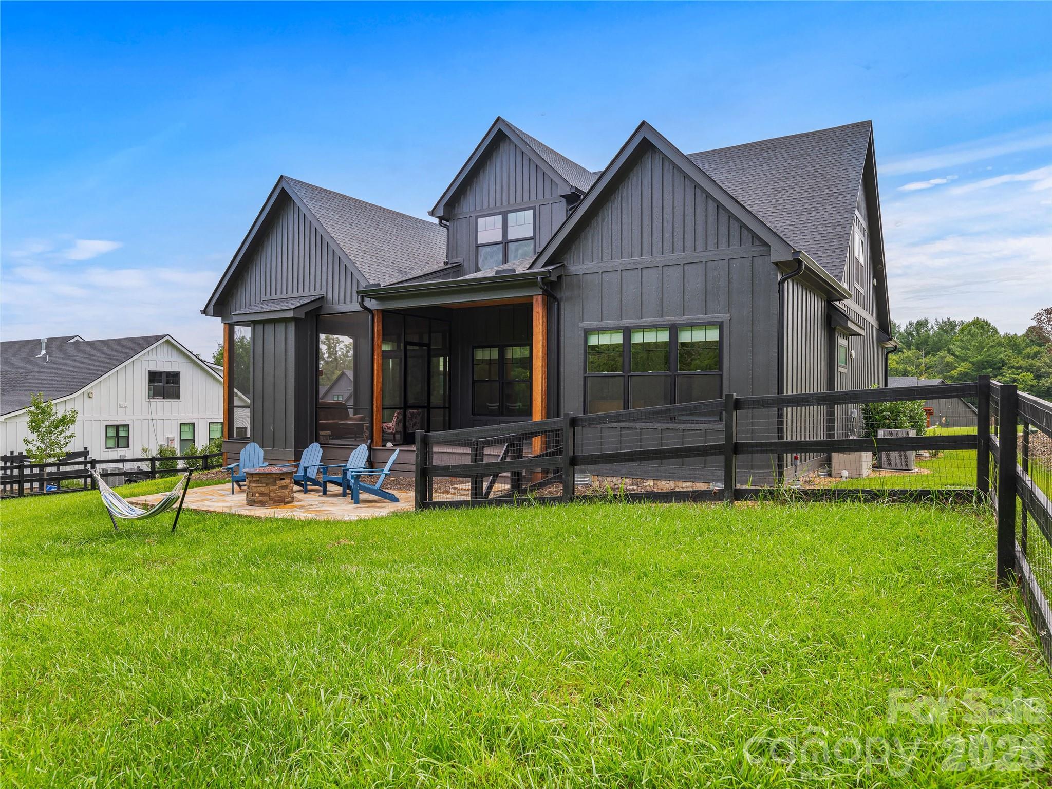 258 Mavrick Drive #26R — Mills River