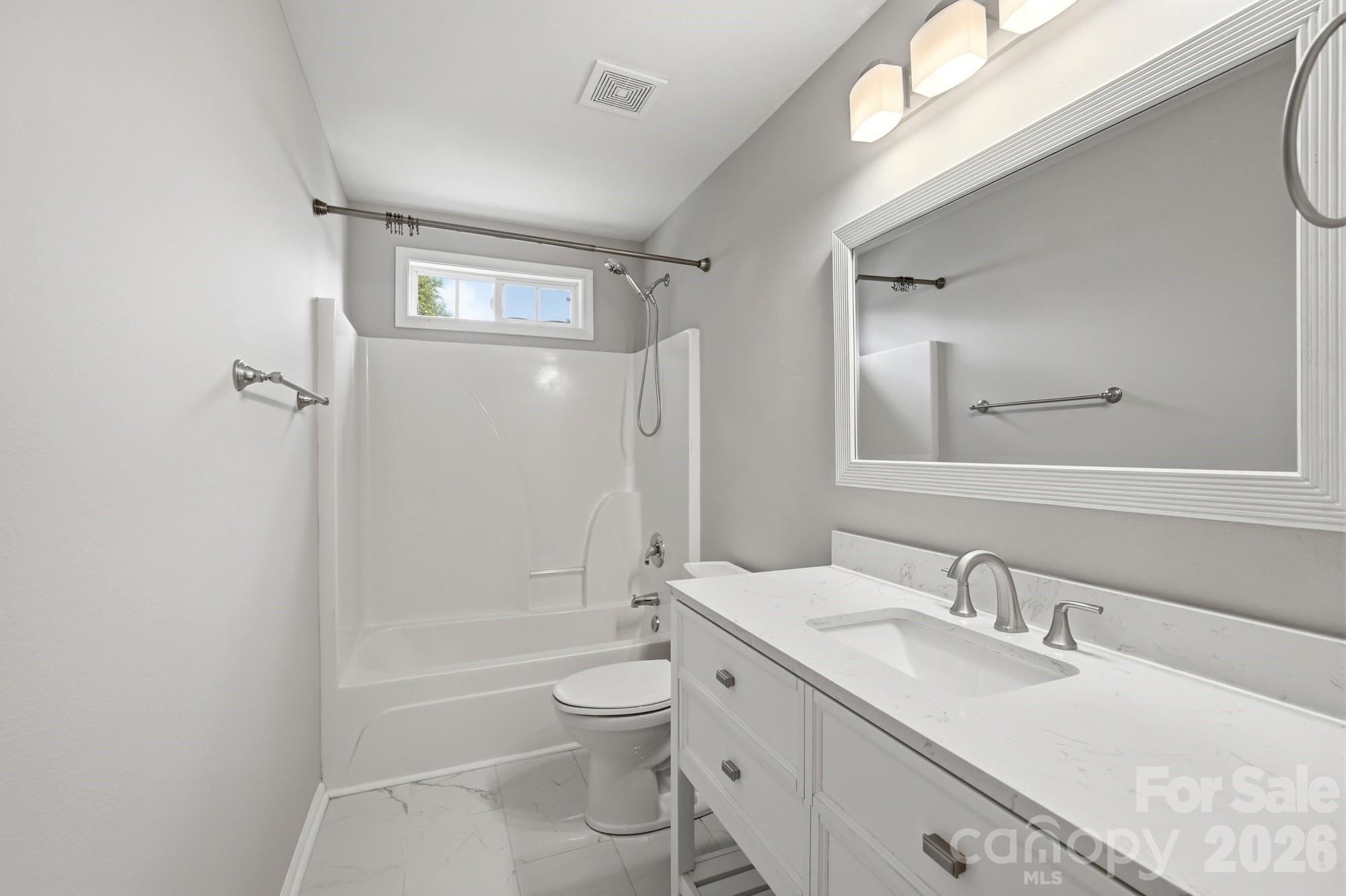 2722 Meadow Knoll Drive — Charlotte