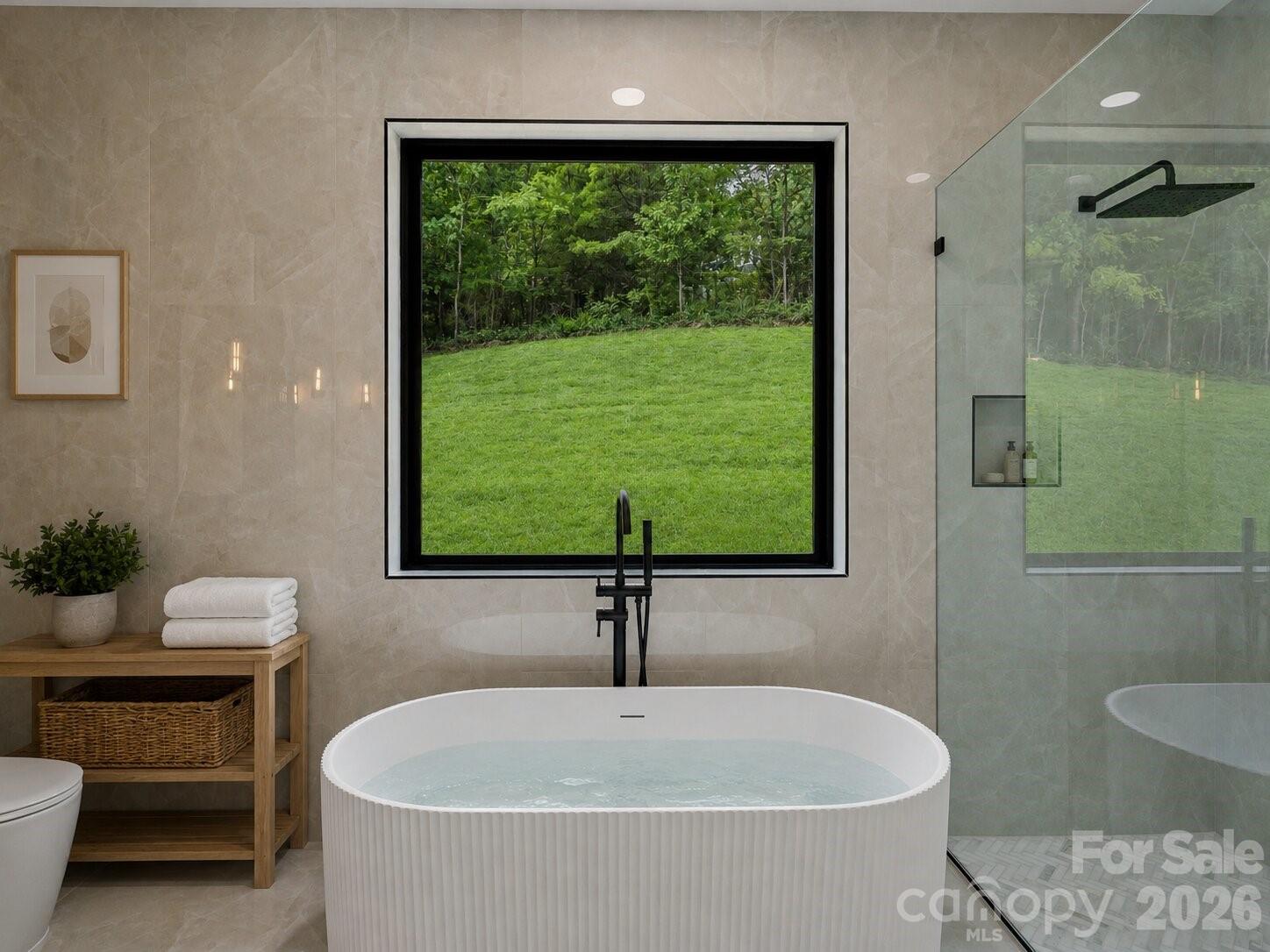7 Spicebush Lane — Weaverville