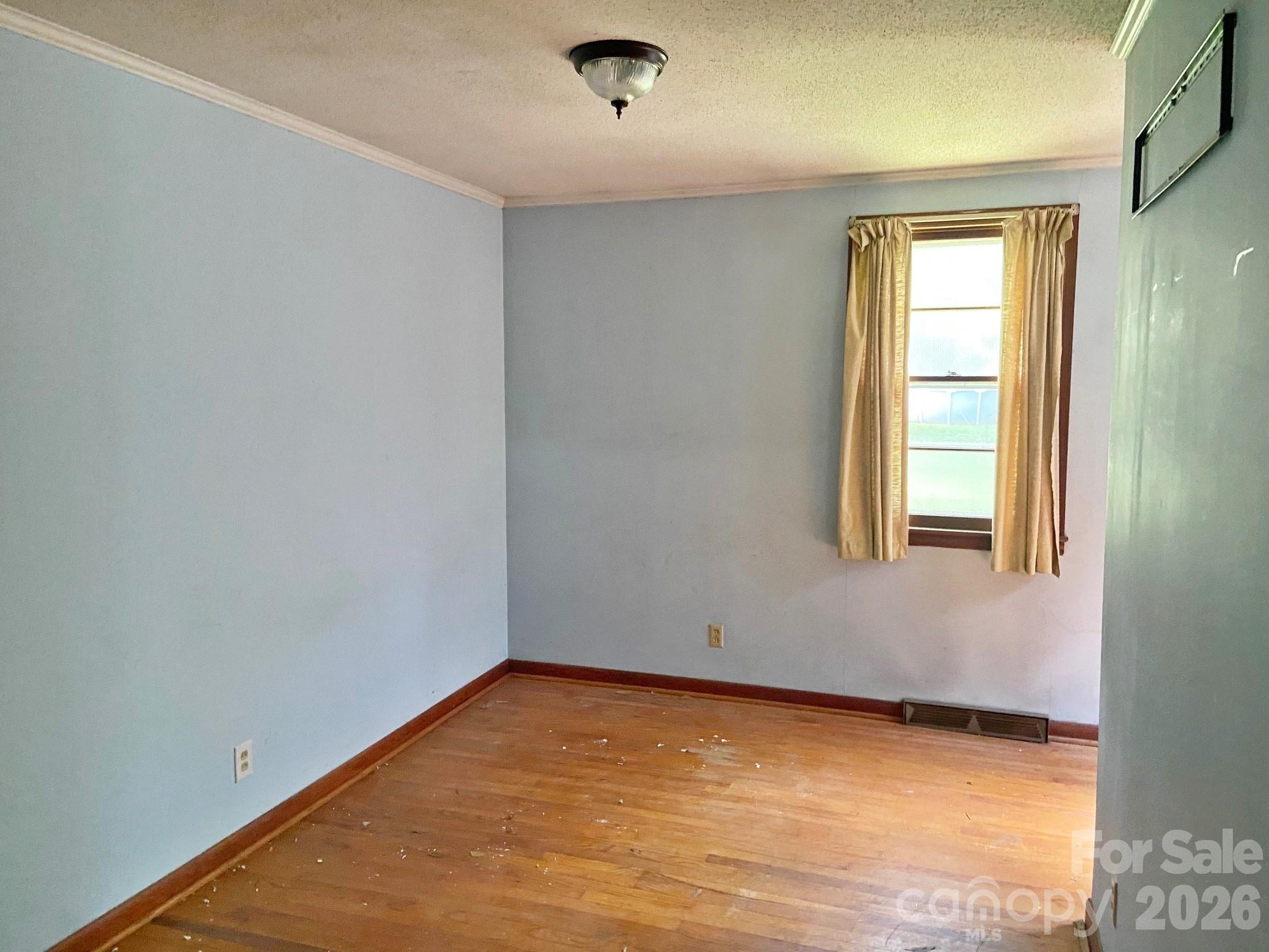 213 Wiley Avenue — York